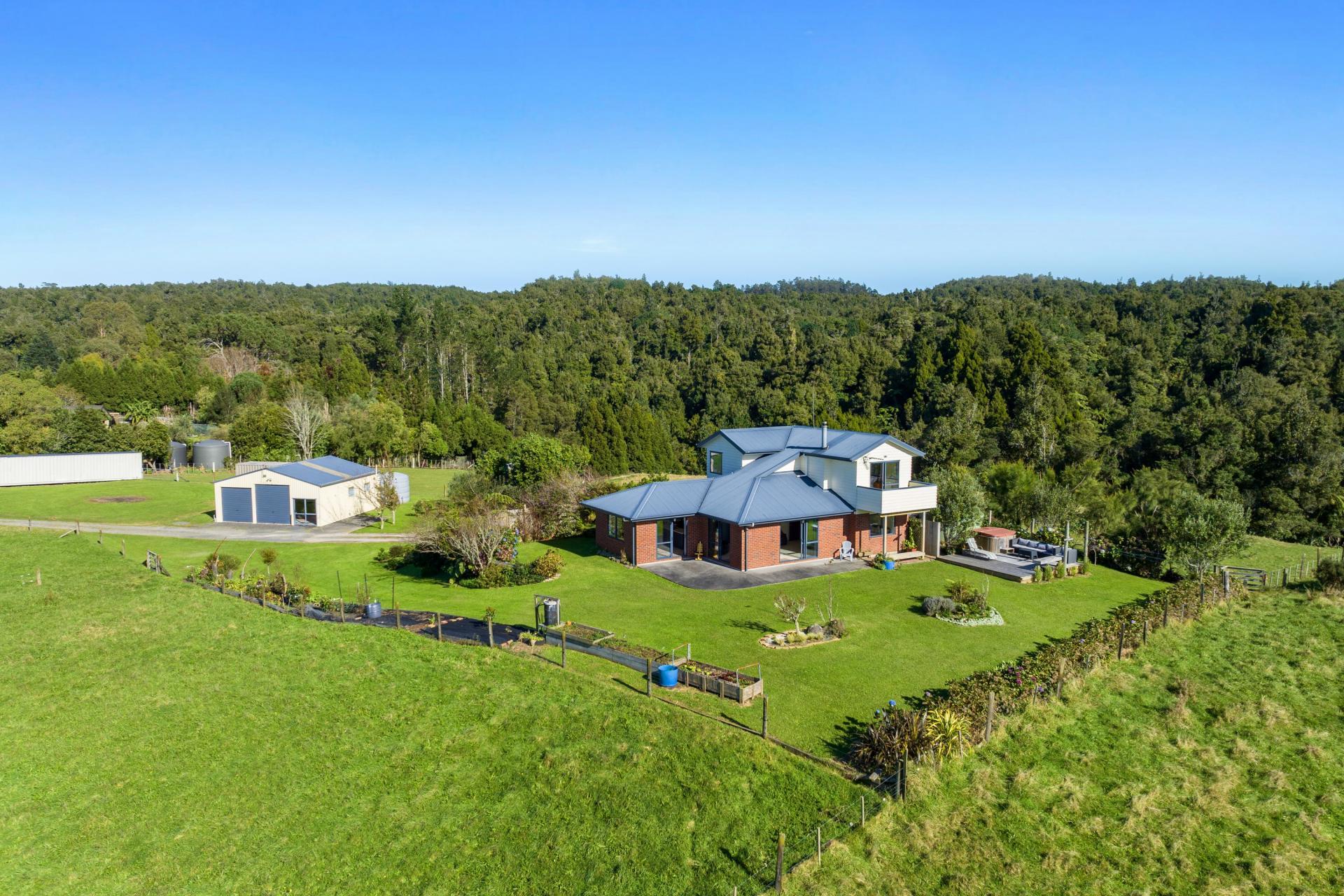 Whakamarama PGG Wrightson Real Estate