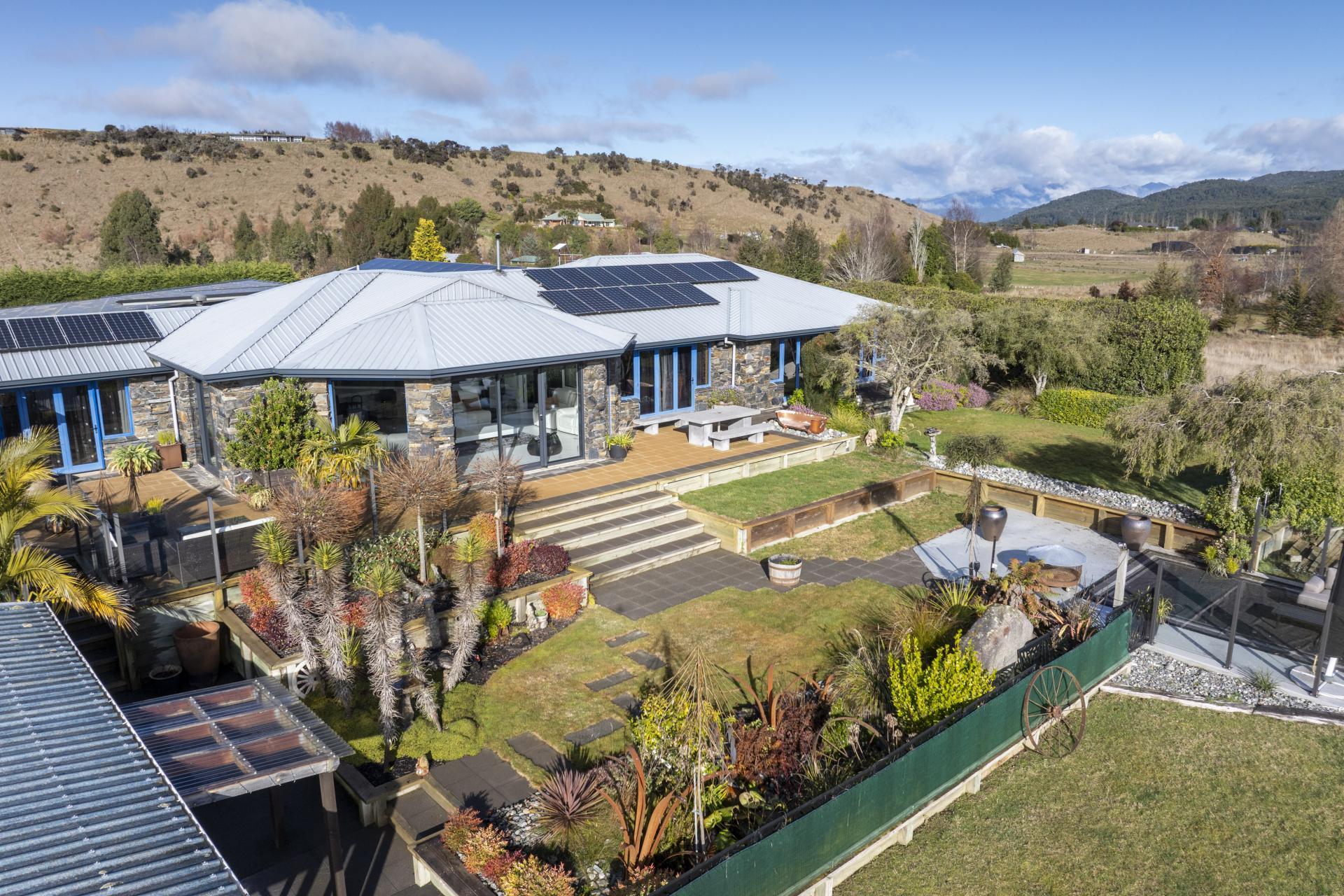 108 William Stephen Road, Te Anau