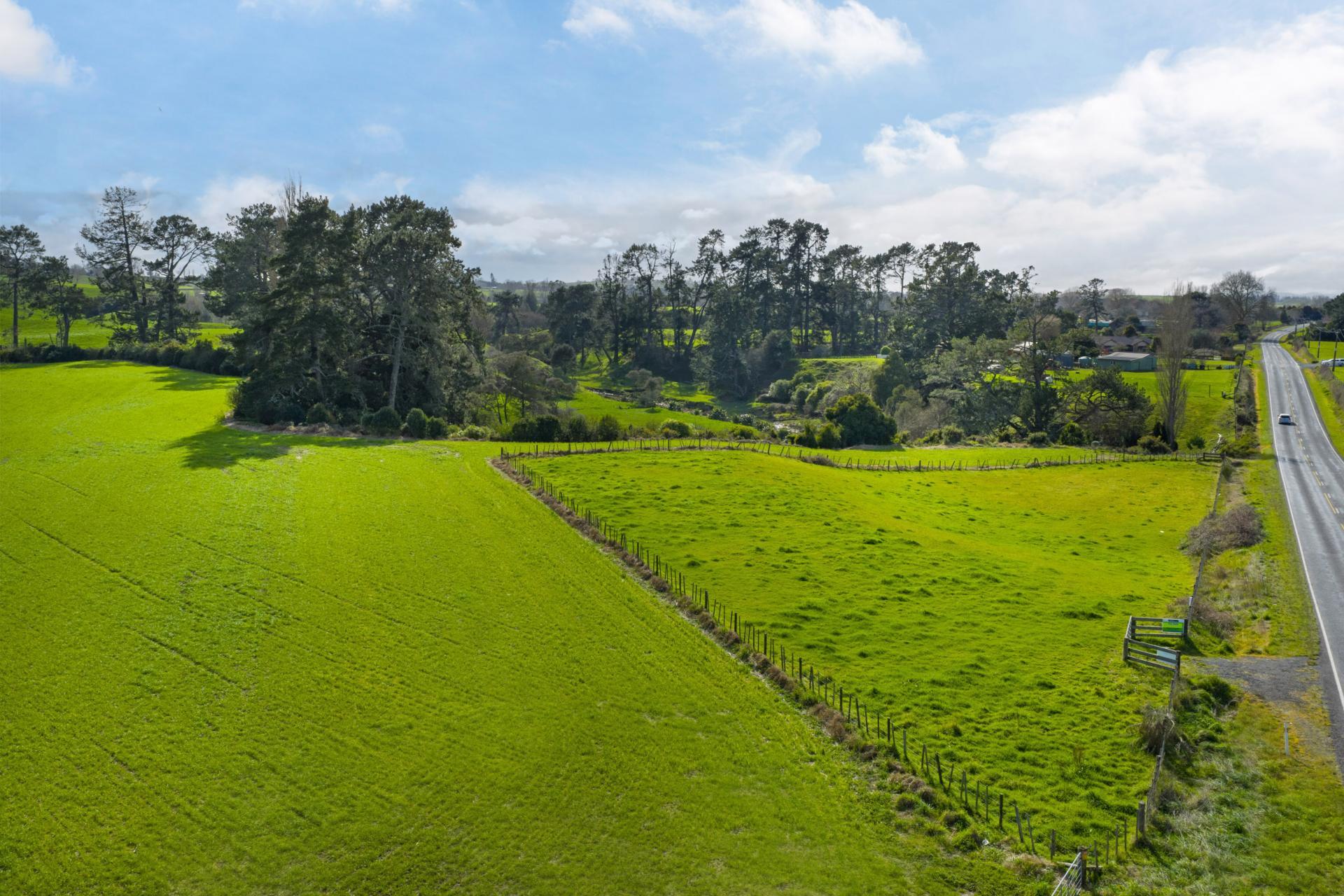 Pirongia Road, Pirongia
