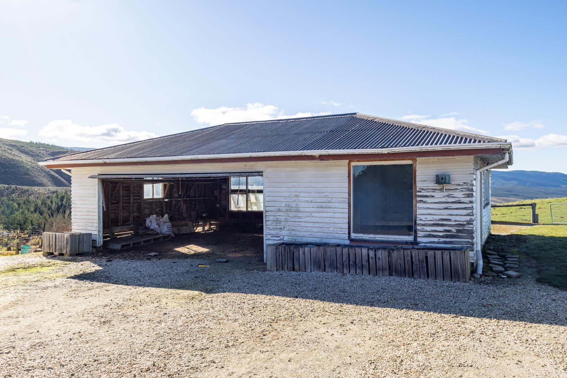 433 Kowhatu Road, Waihaorunga