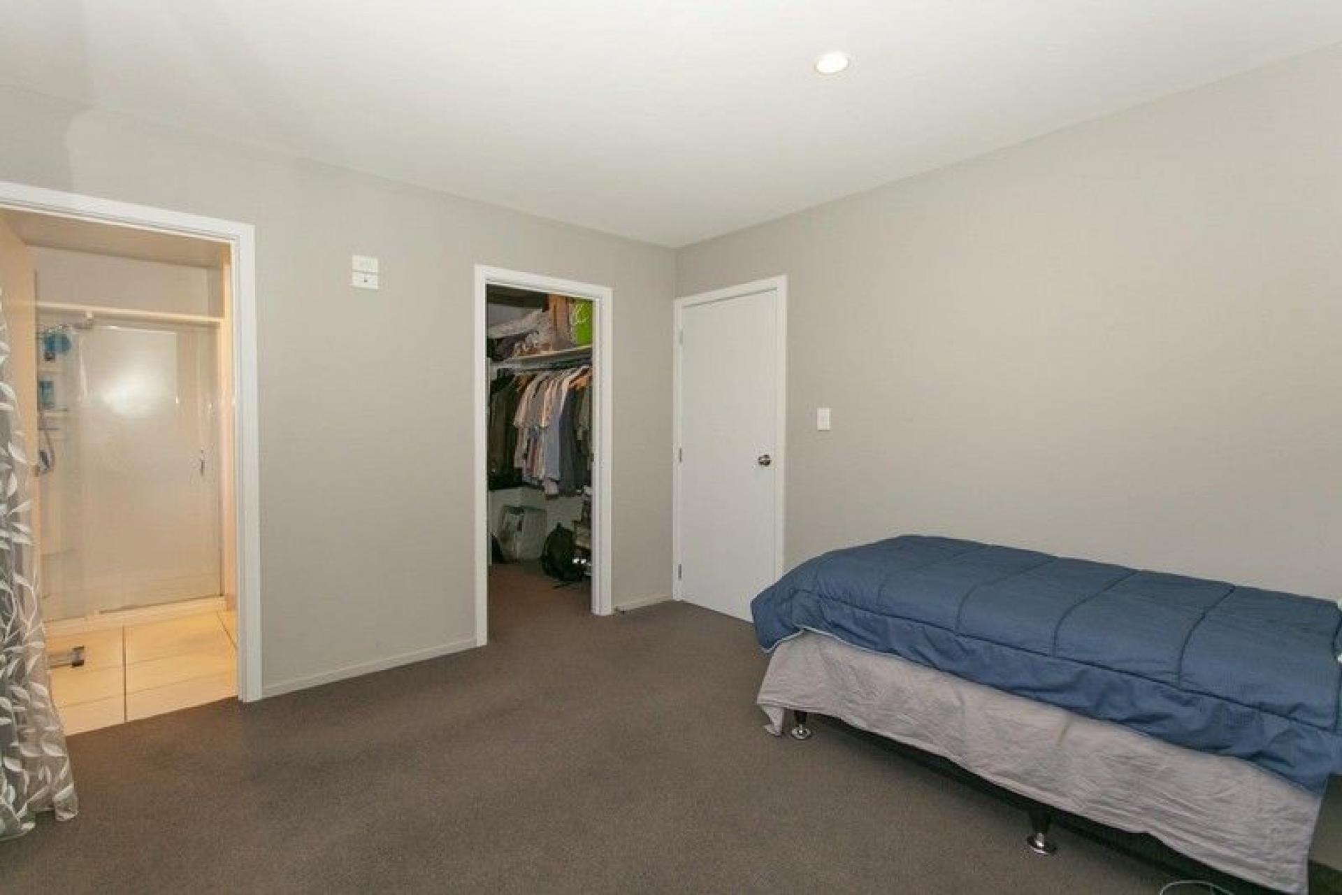 18 Walshs Road, Allenton