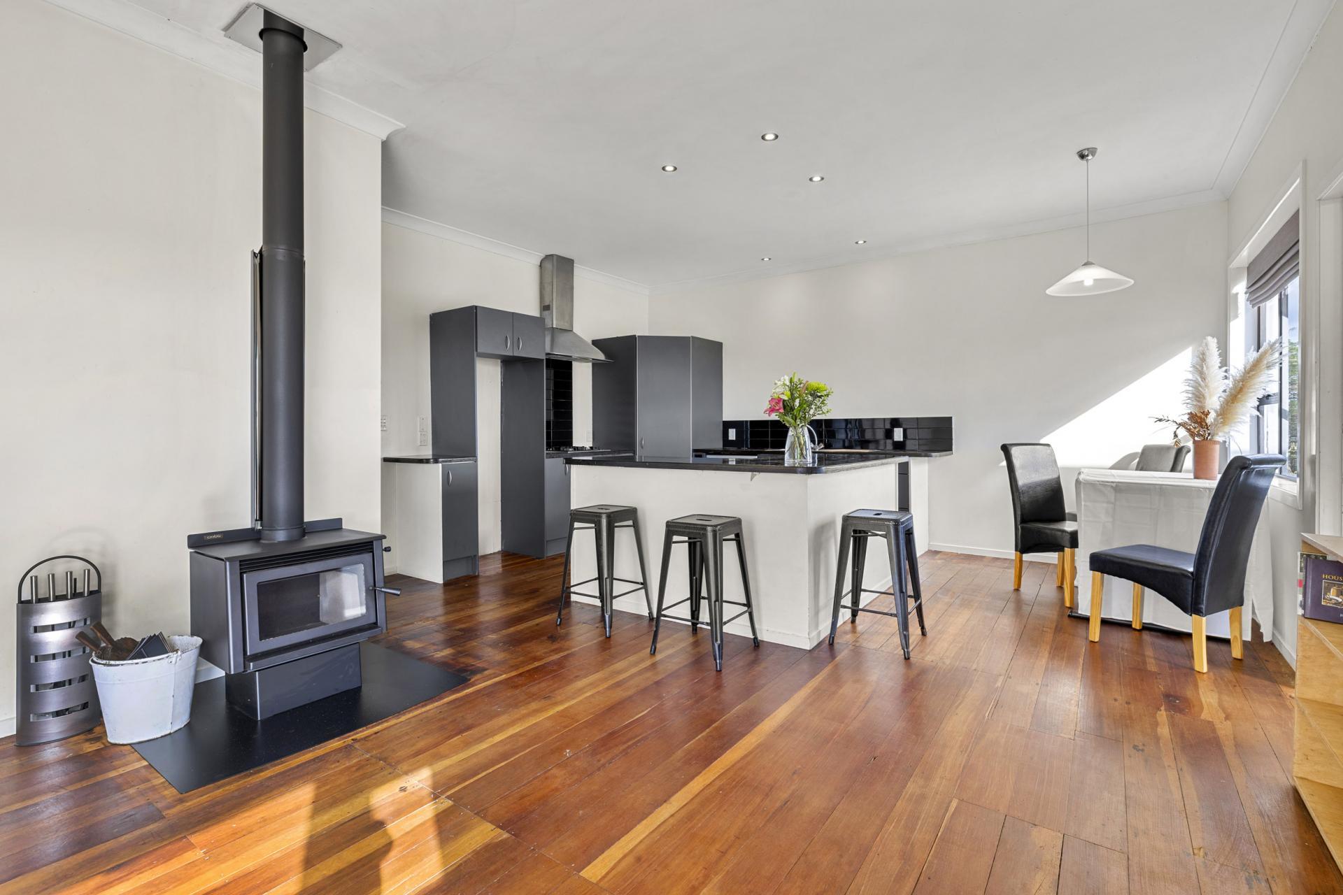 98A Houchen Road, Raglan