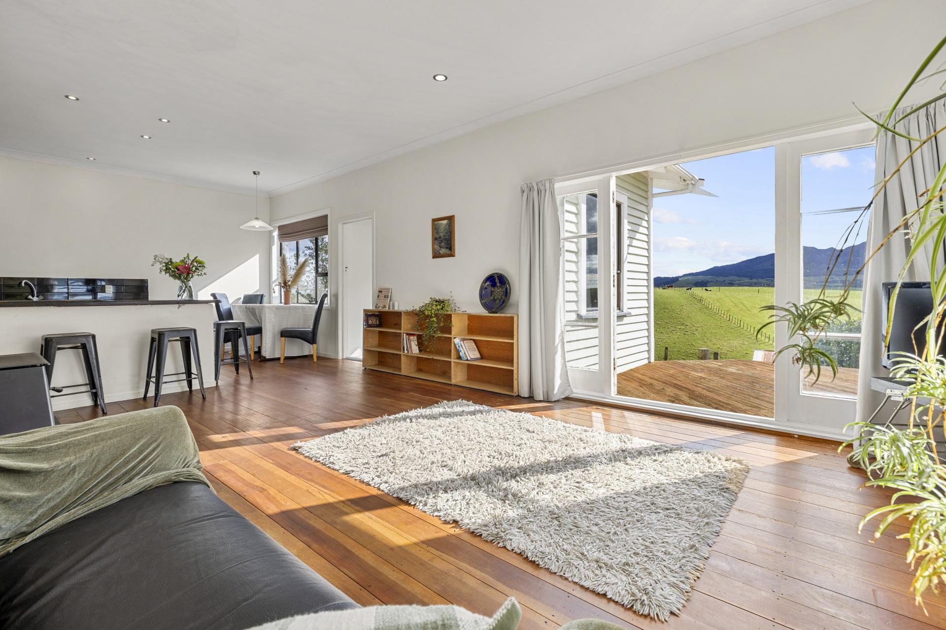 98A Houchen Road, Raglan