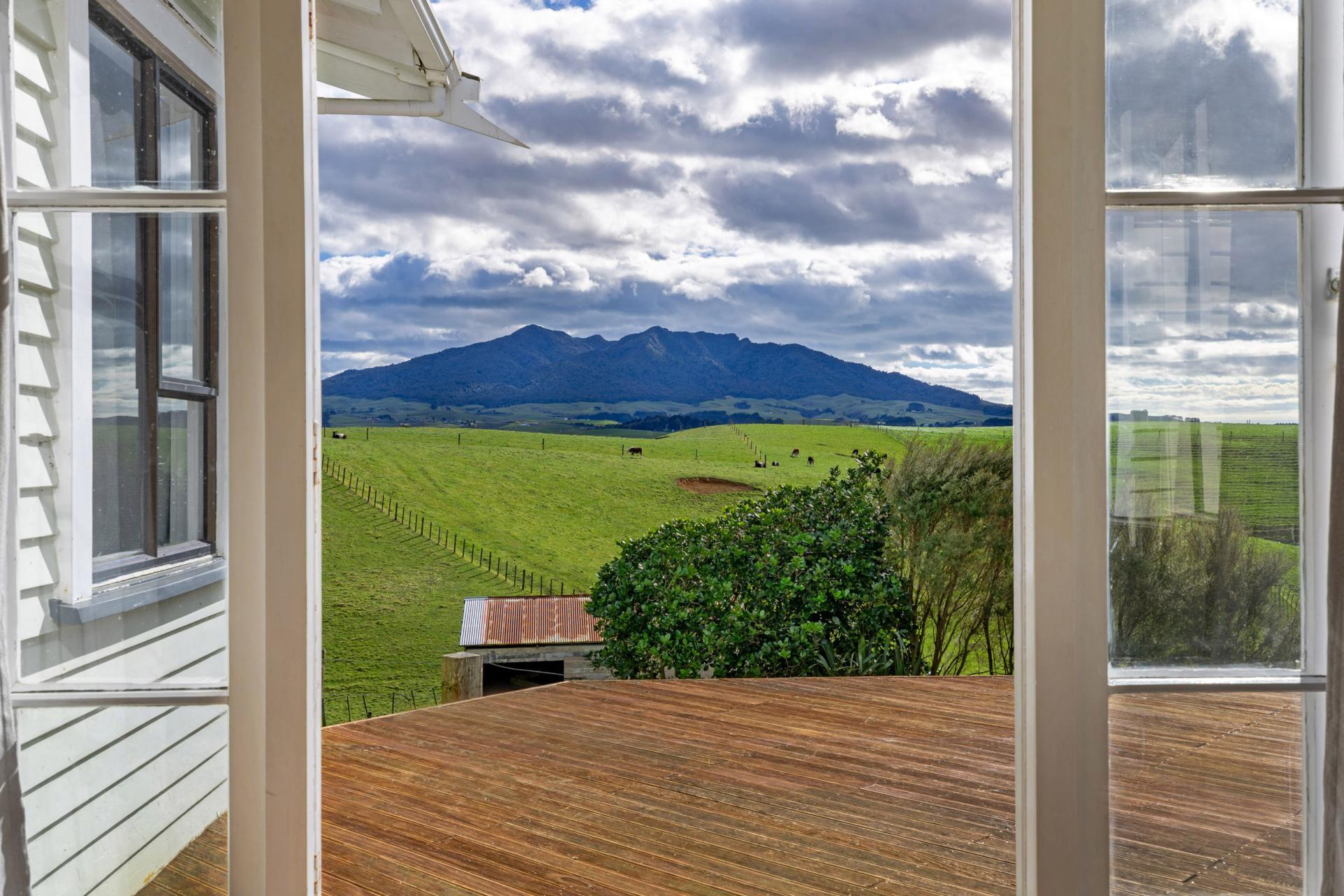 98A Houchen Road, Raglan
