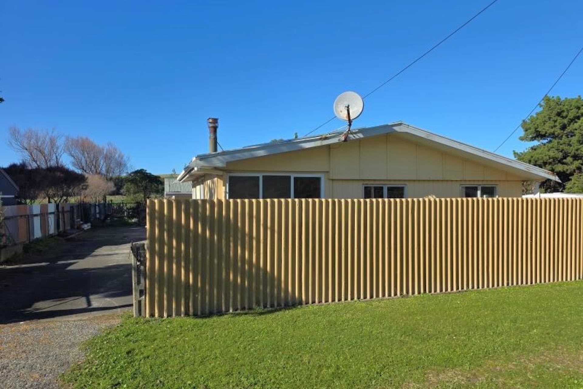 77 Whangaimoana Beach Road, Lake Ferry