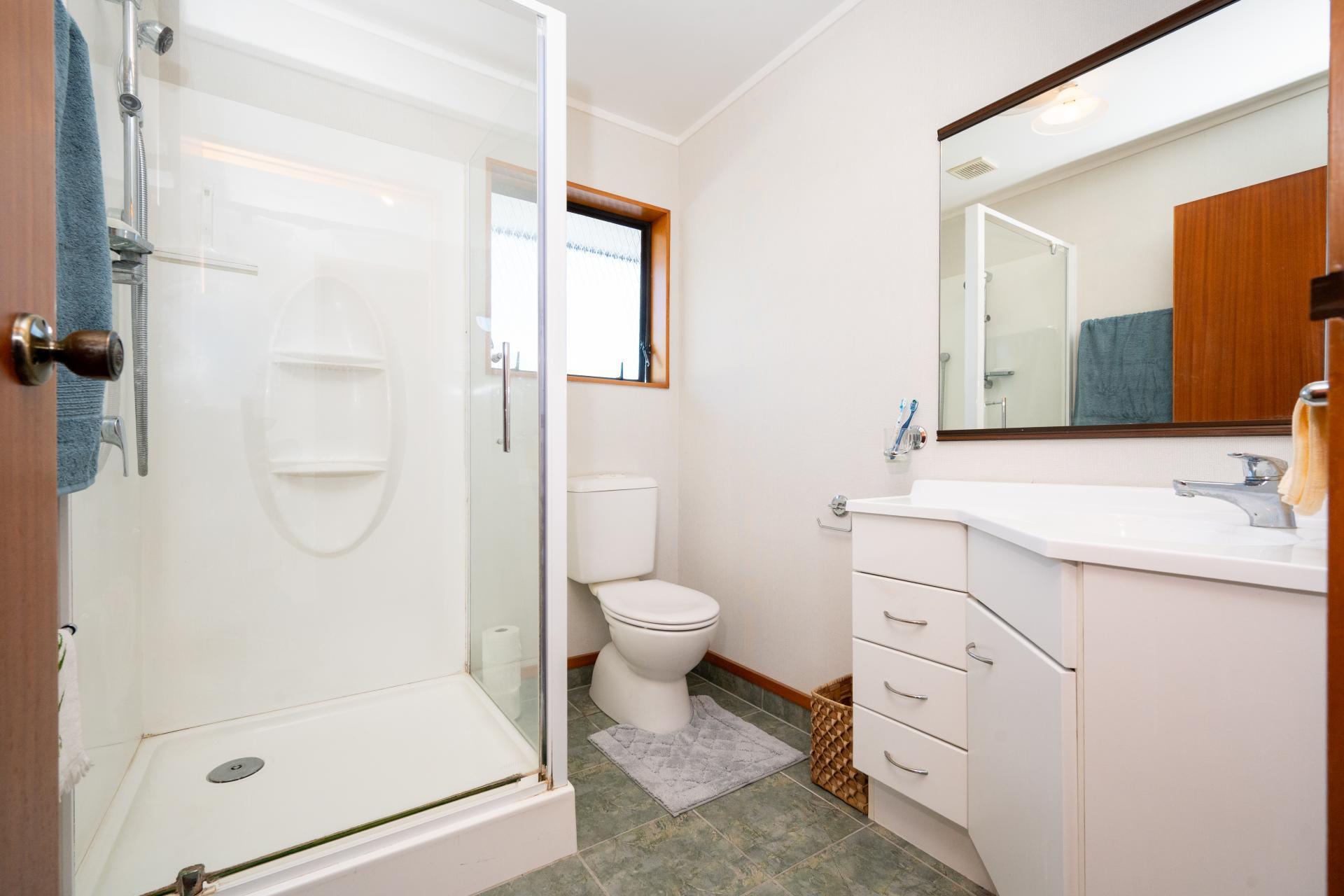 3 Omega Place, Parkvale