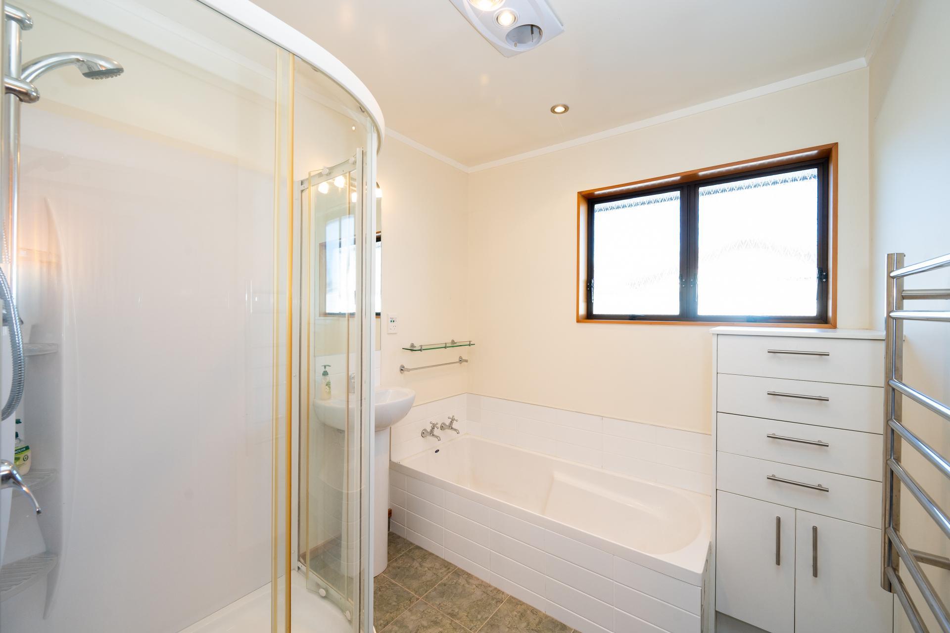 3 Omega Place, Parkvale