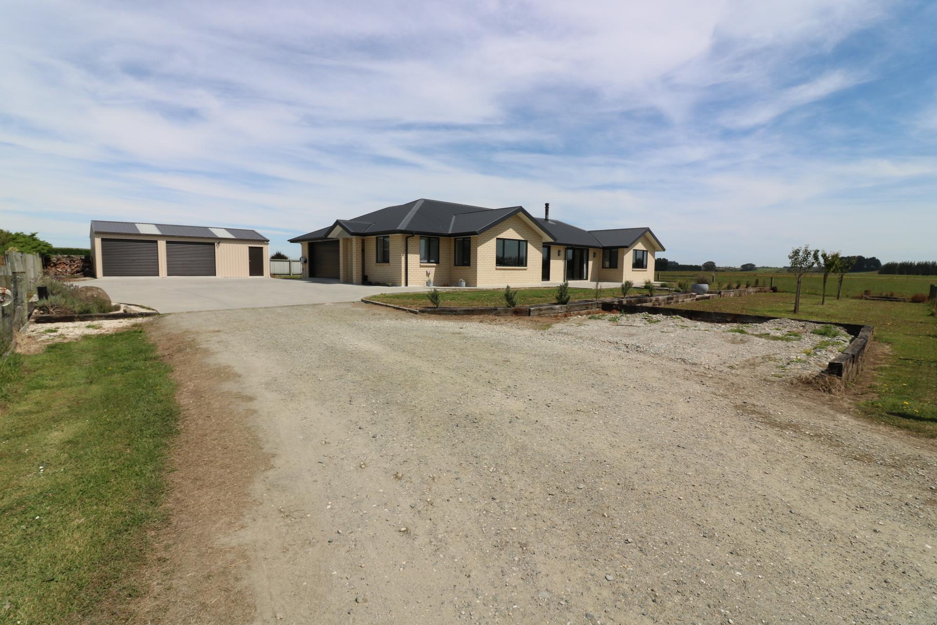520 Island Edendale Road, Menzies Ferry
