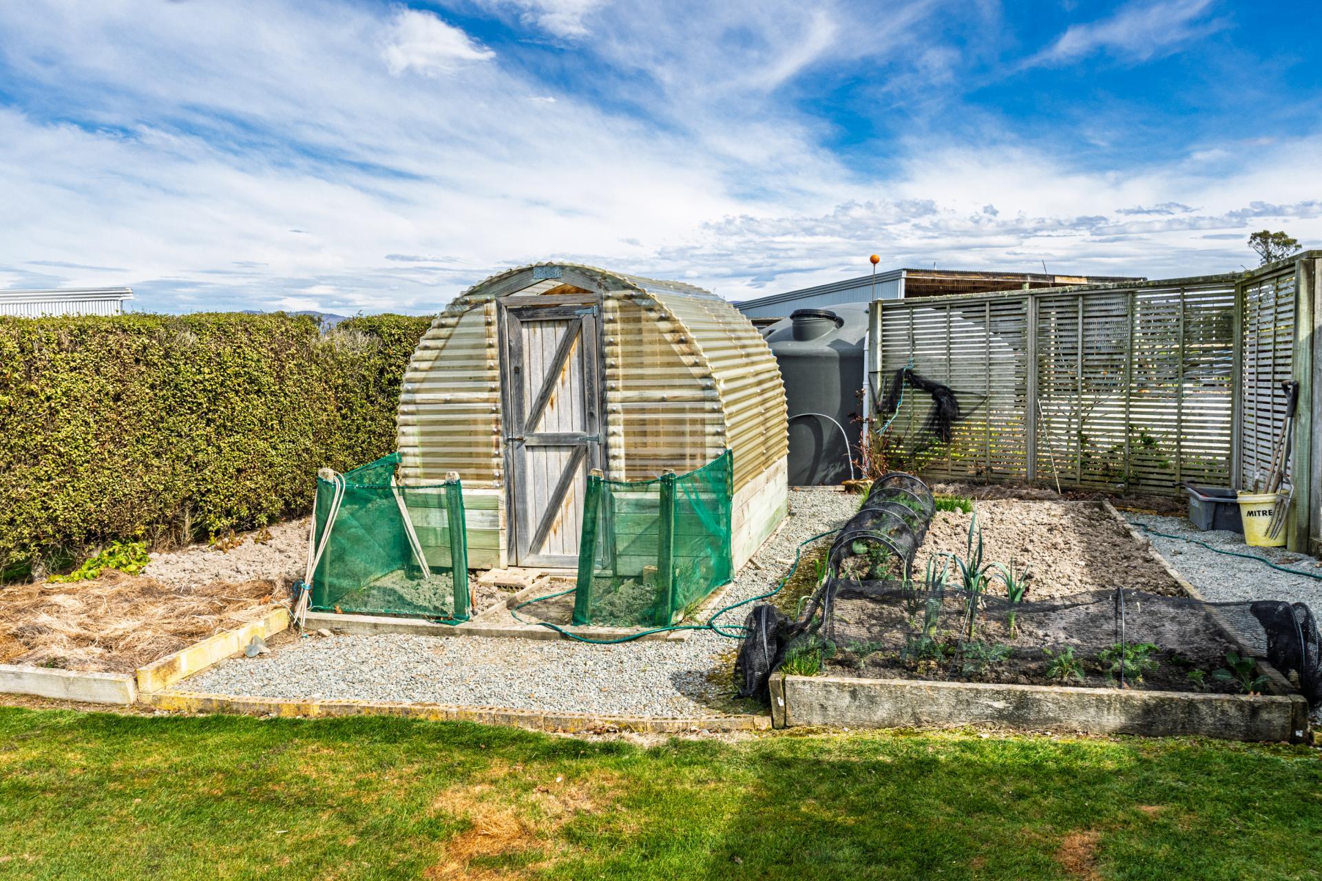 395 Claremont Road, Claremont