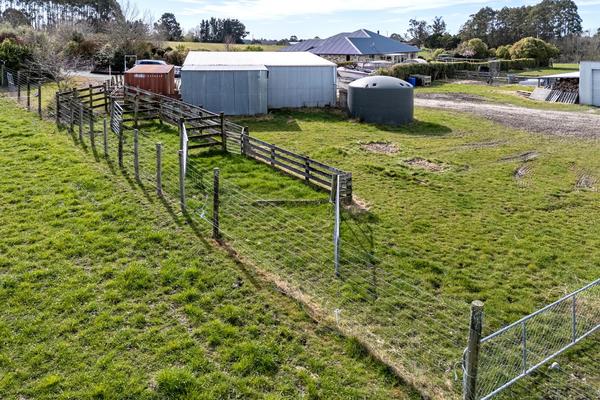395 Claremont Road, Claremont