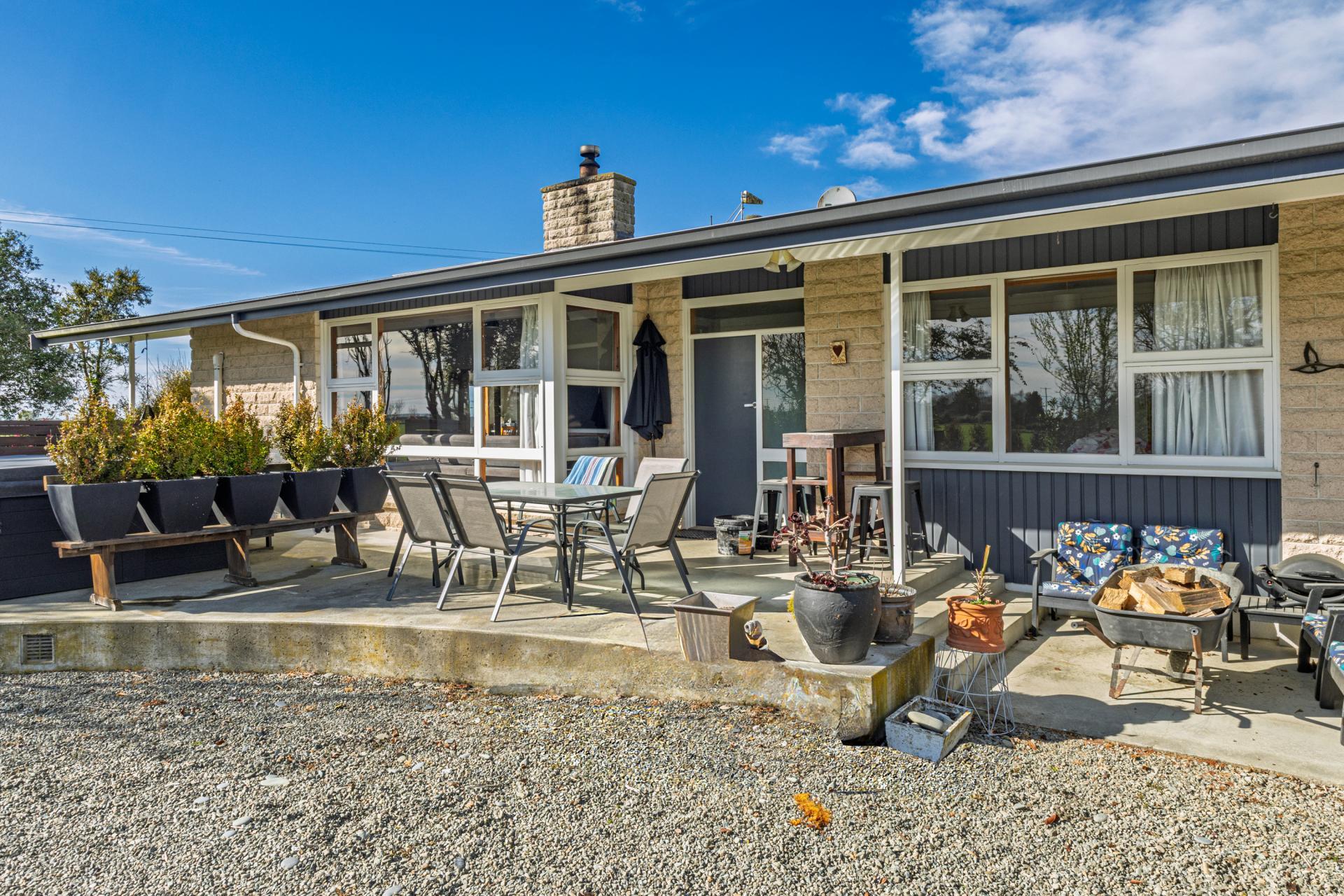 558 Seadown Road, Seadown