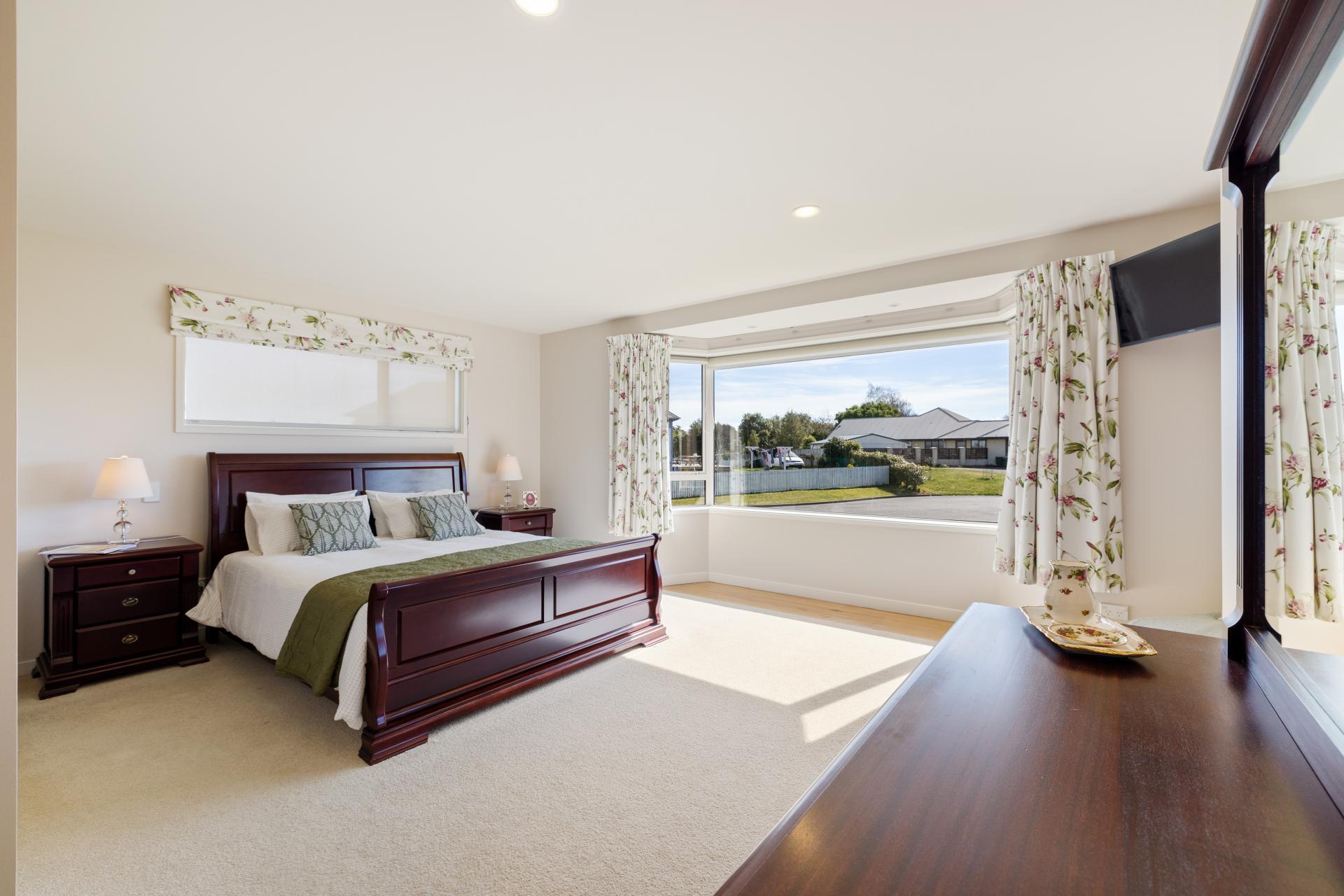2 Haydon Place, Amberley