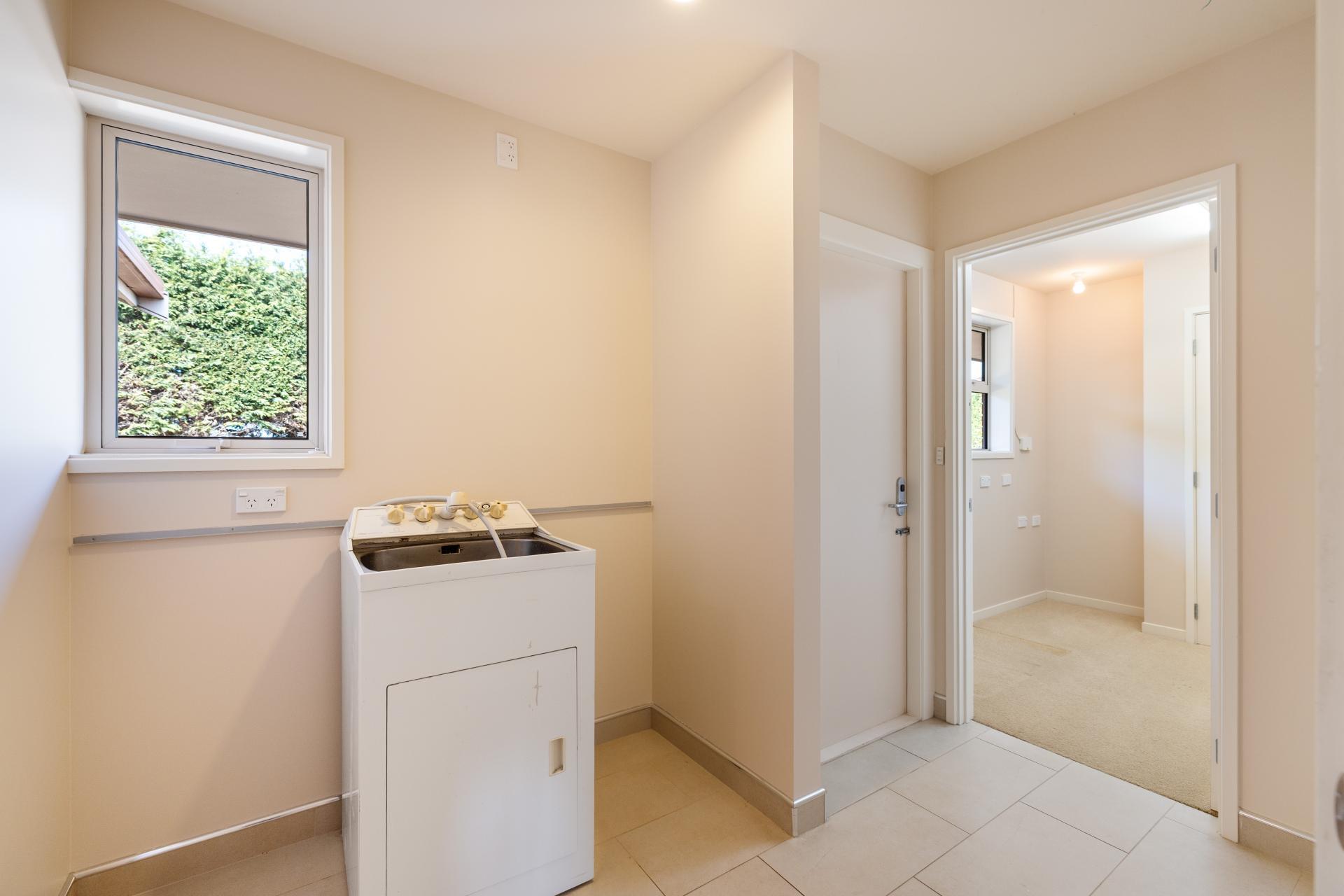 2 Haydon Place, Amberley