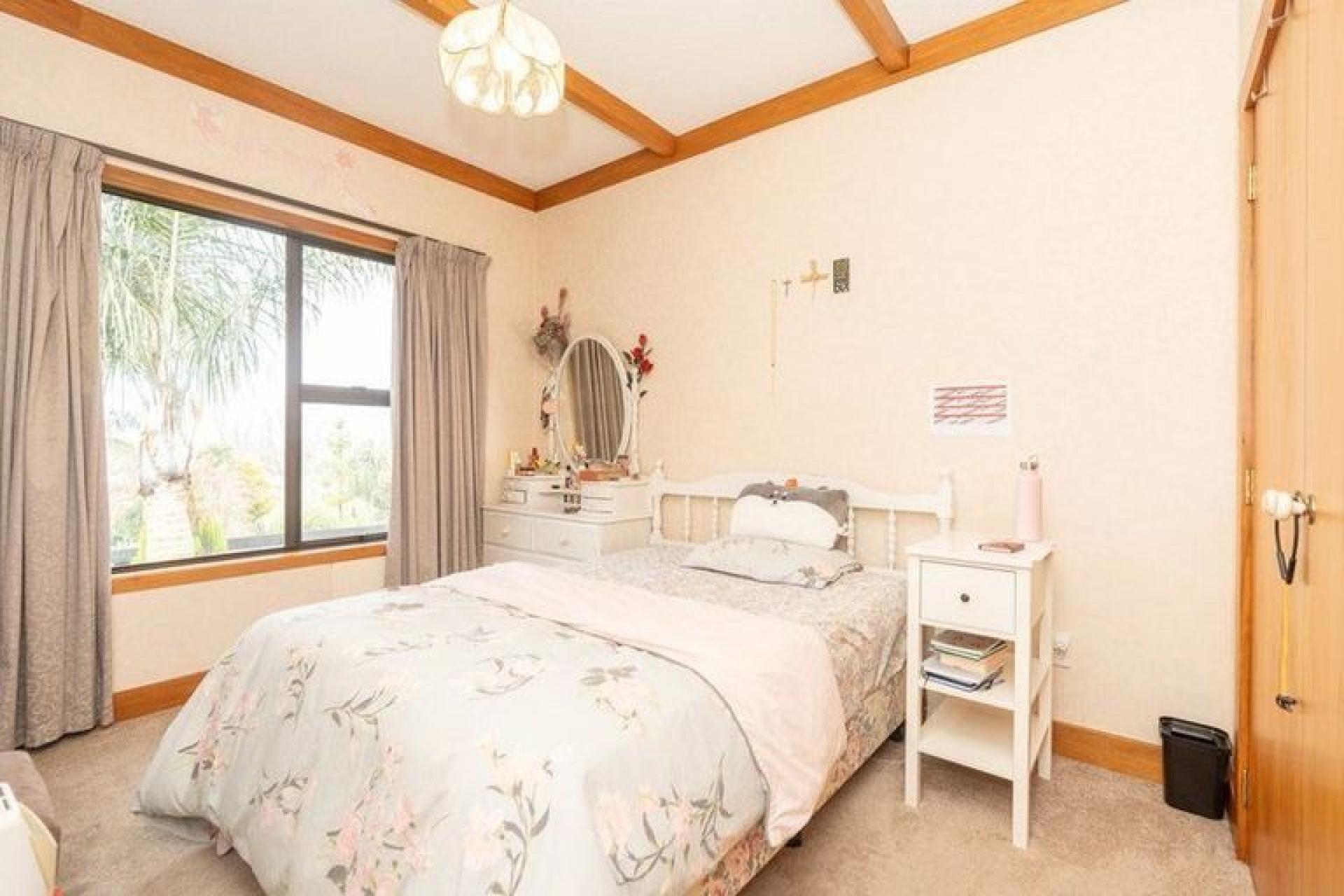802 Tuhikaramea Road, Ngahinapouri