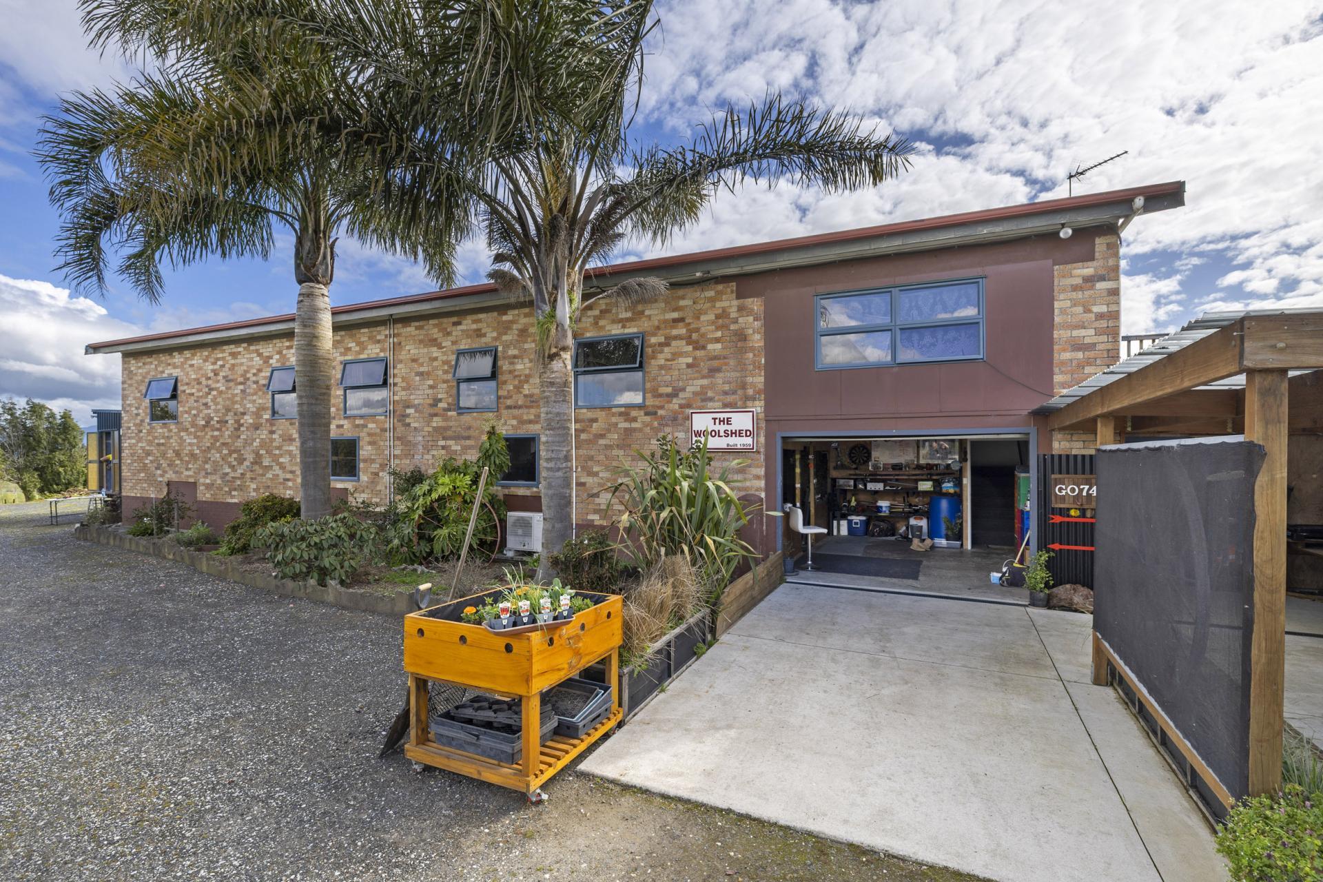 802 Tuhikaramea Road, Ngahinapouri