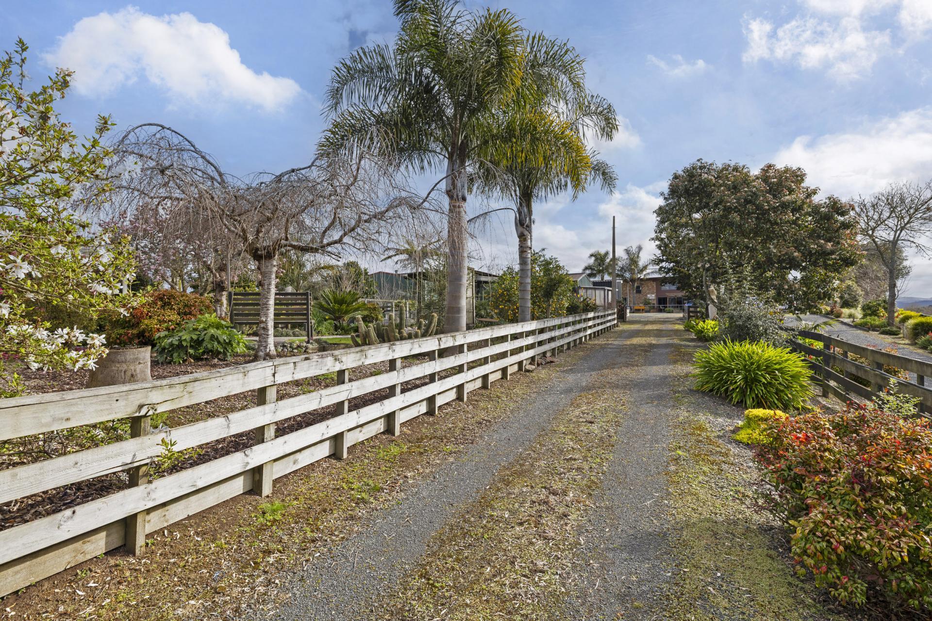 802 Tuhikaramea Road, Ngahinapouri