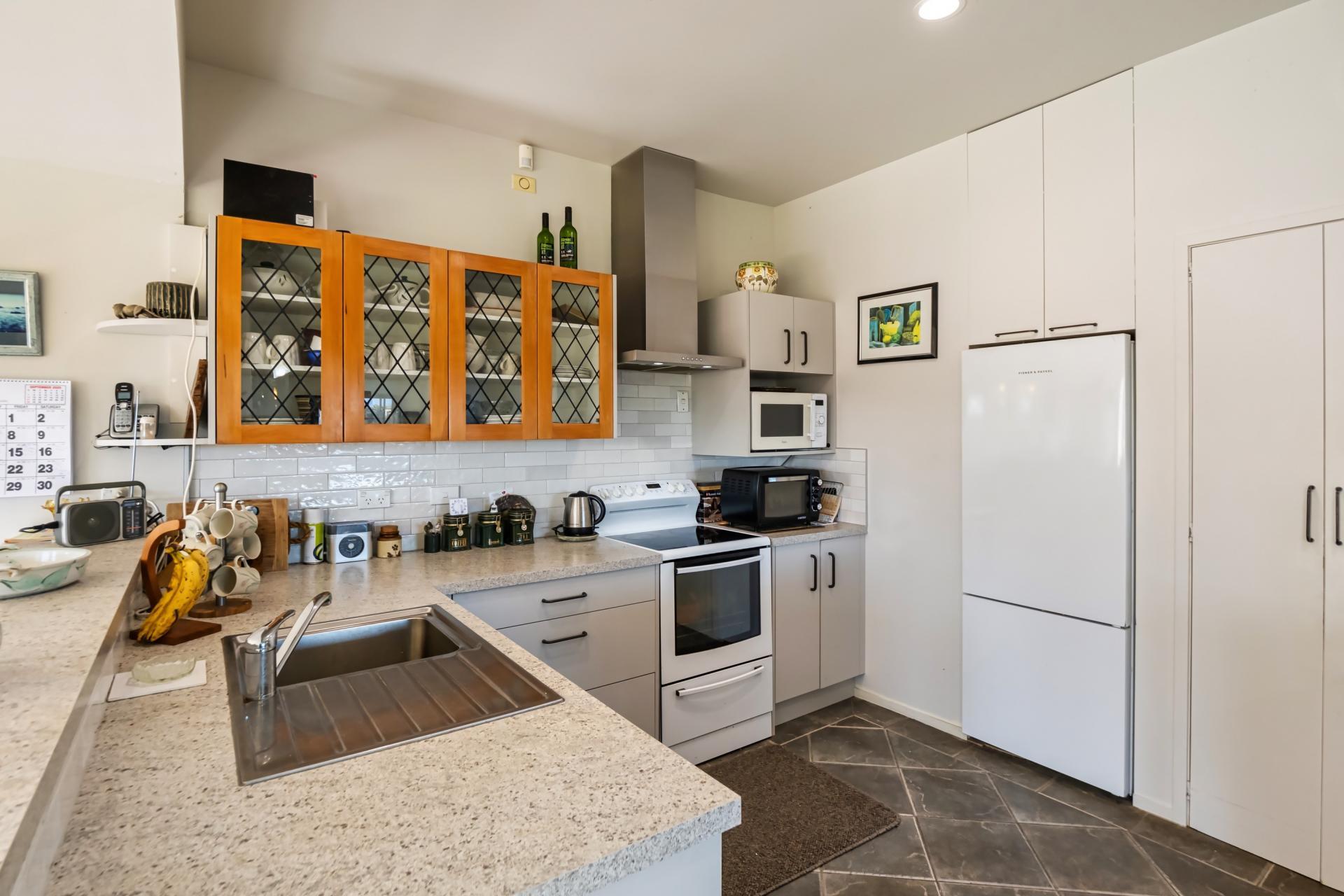 24 Gill Lane, Te Puna