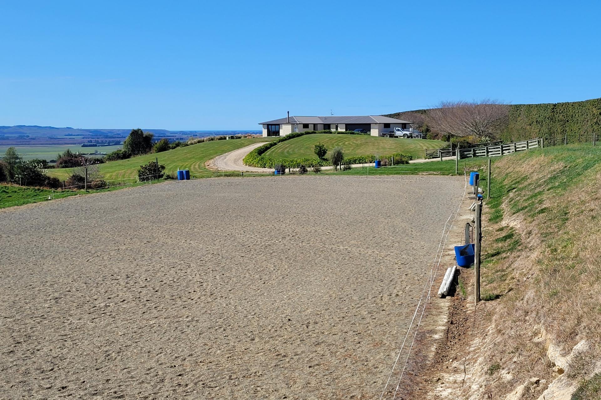 150 Macaulay Road, Awamoko