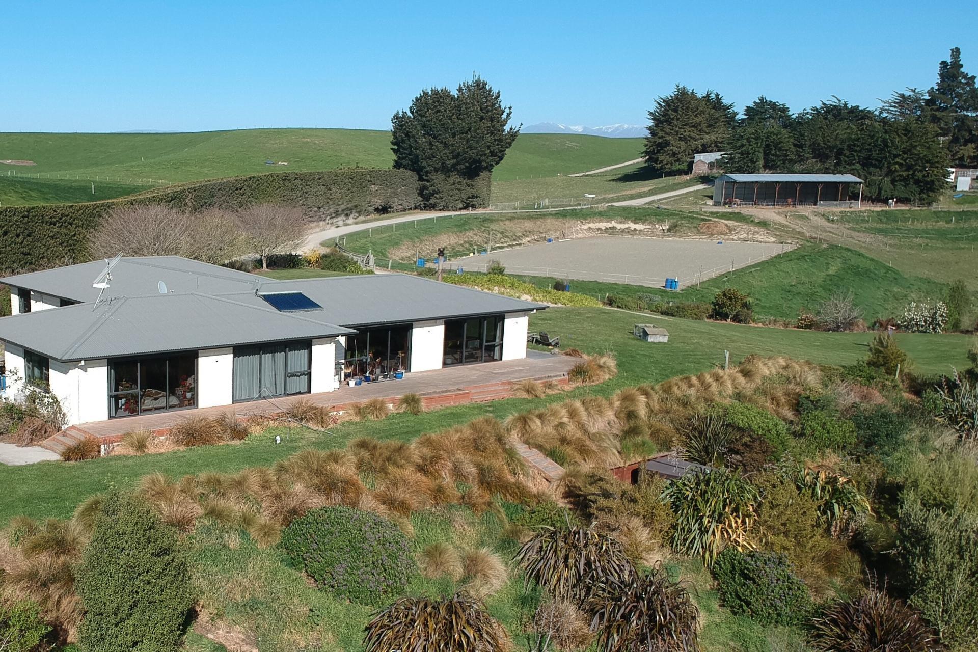 150 Macaulay Road, Awamoko