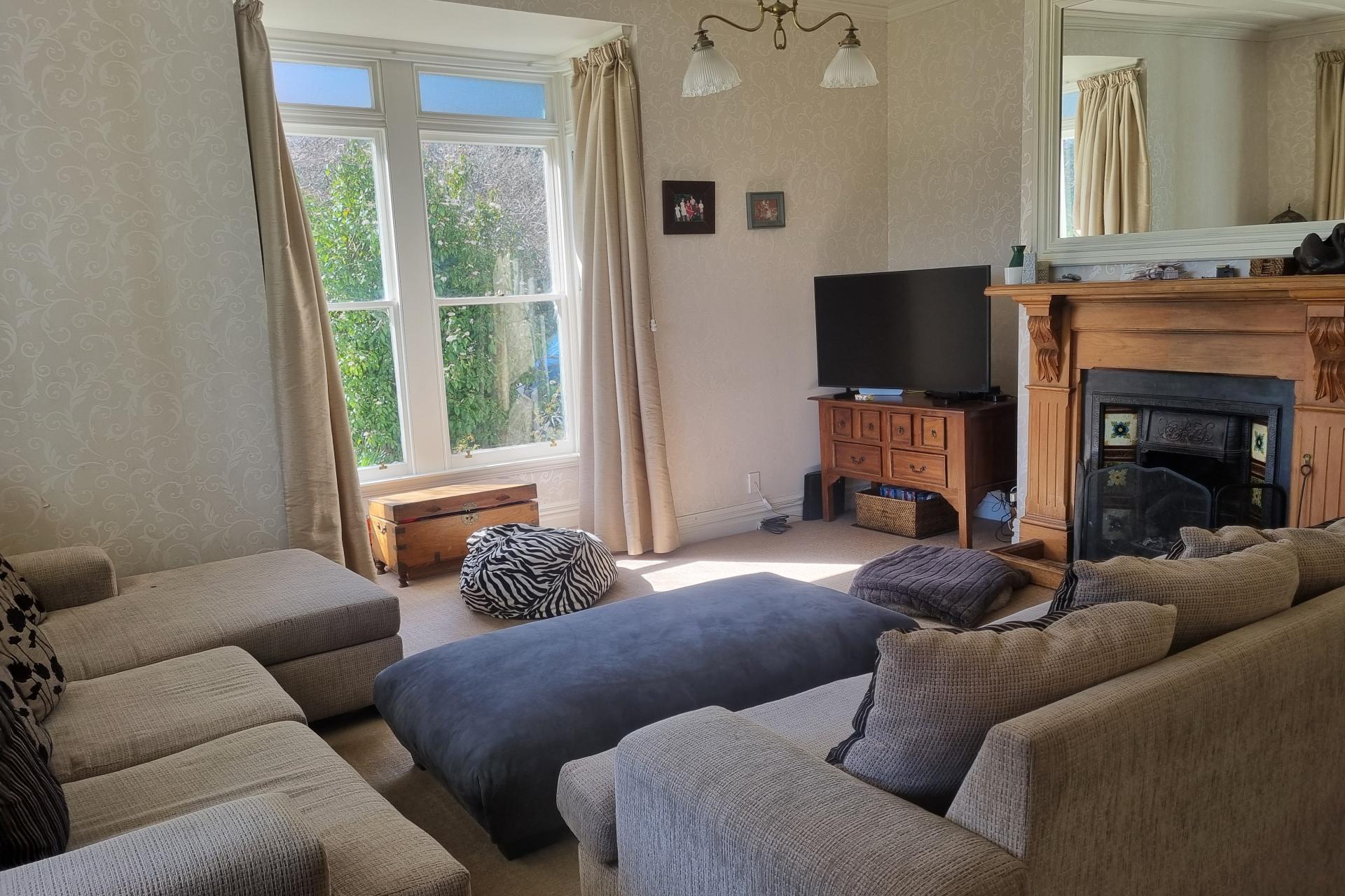 74 Riverbank Road, Inch Clutha