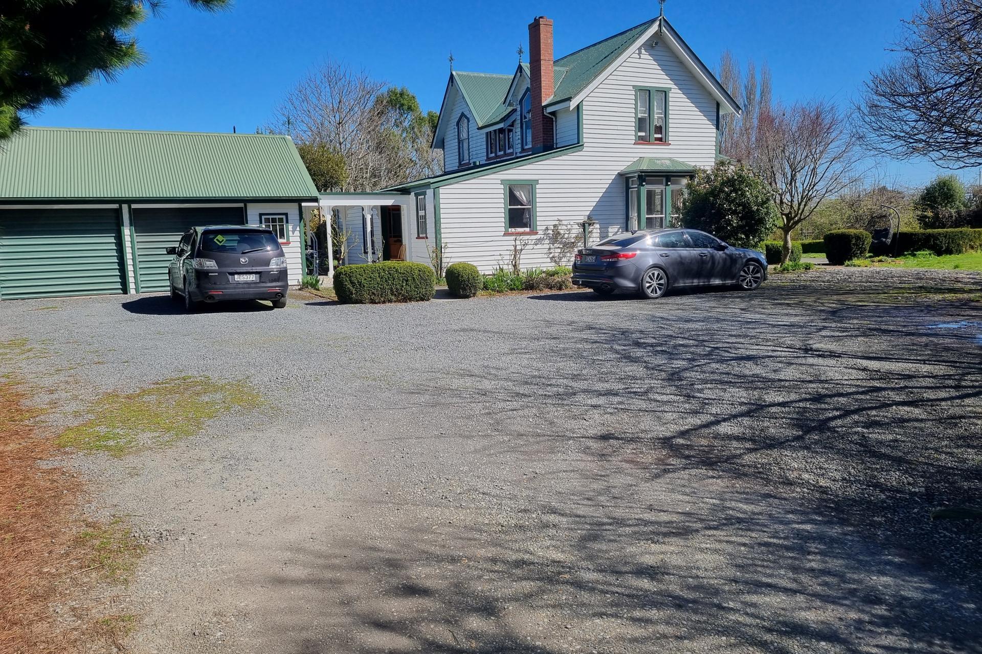 74 Riverbank Road, Inch Clutha