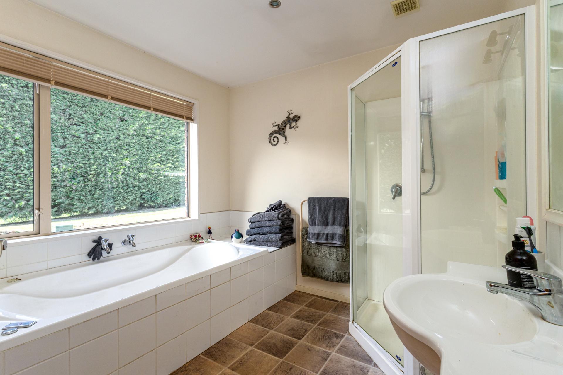 17 Timewell Road, Hazelburn