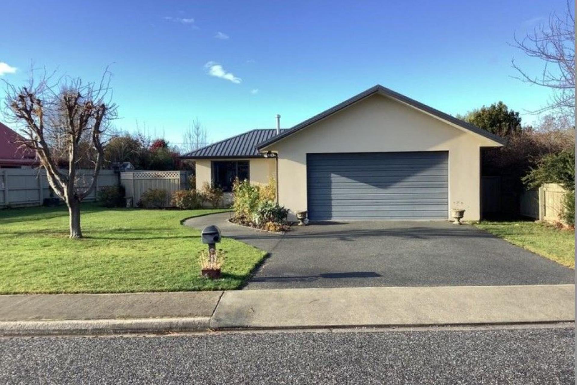 9 Orchard Drive, Alexandra