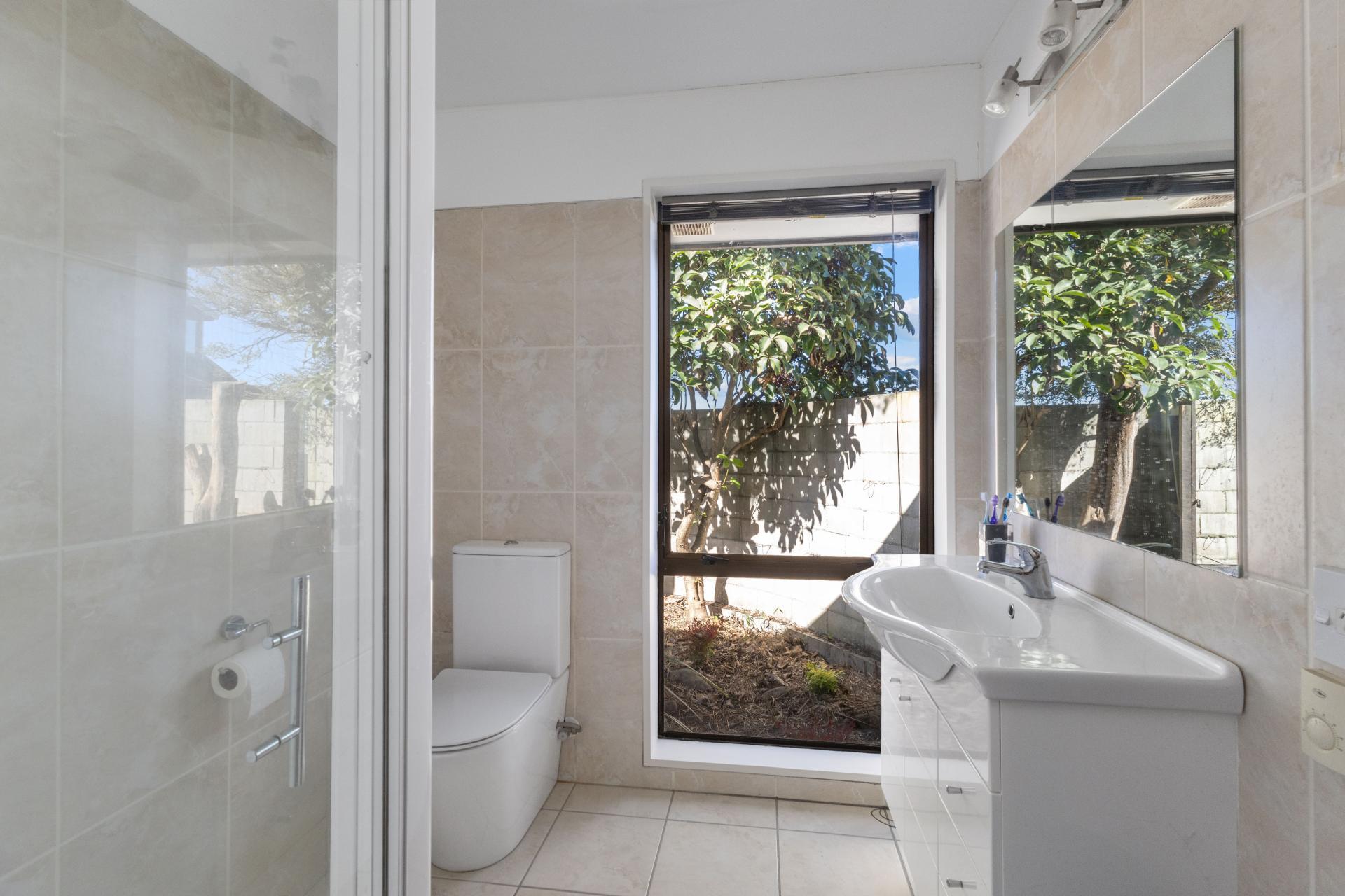 262 Pages Road, Gleniti