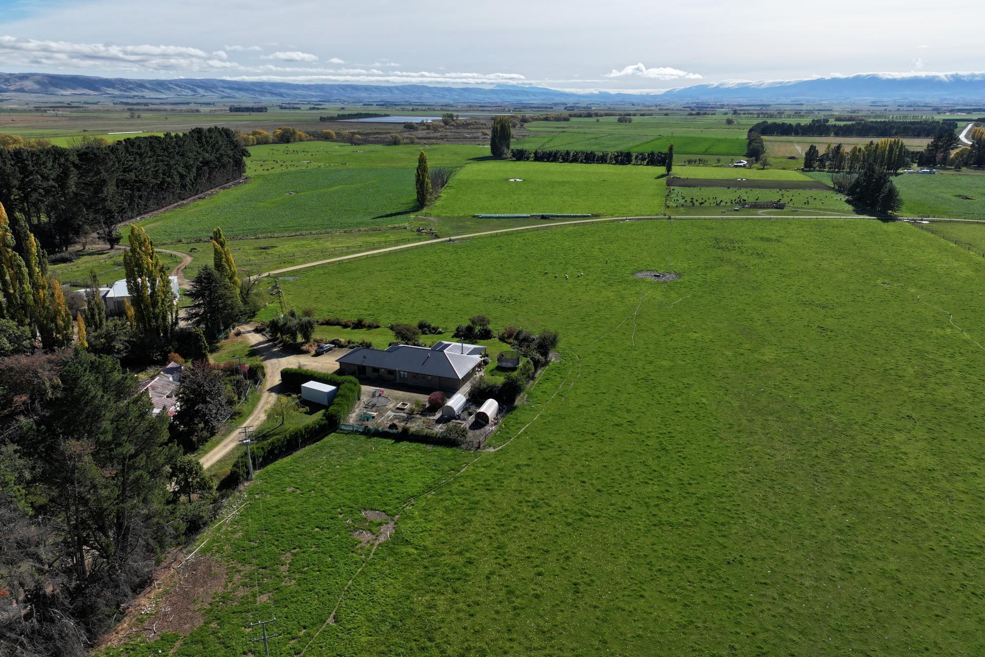 315 and 1564 Patearoa Ranfurly Road, Patearoa