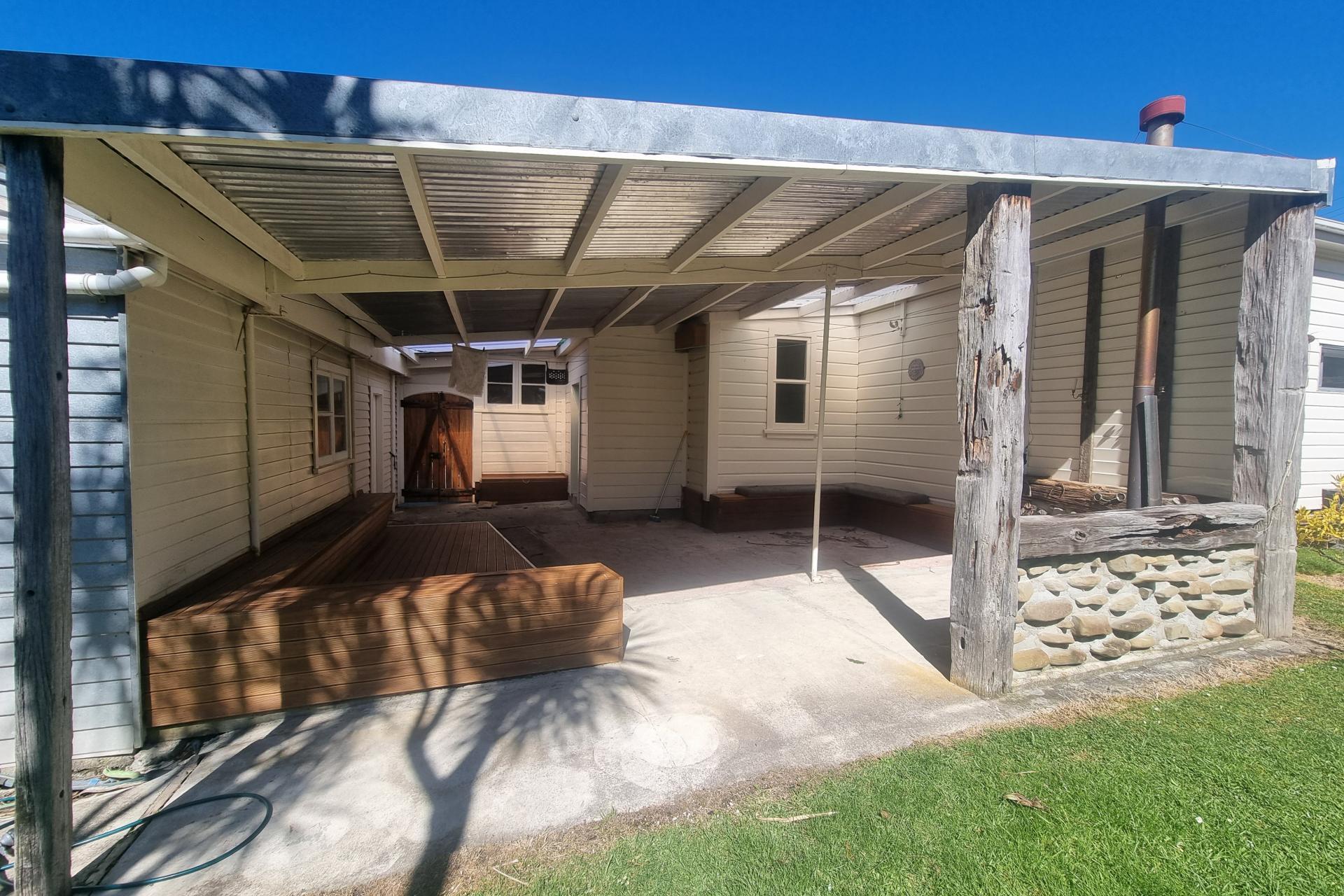 10747 Route 52, Pongaroa
