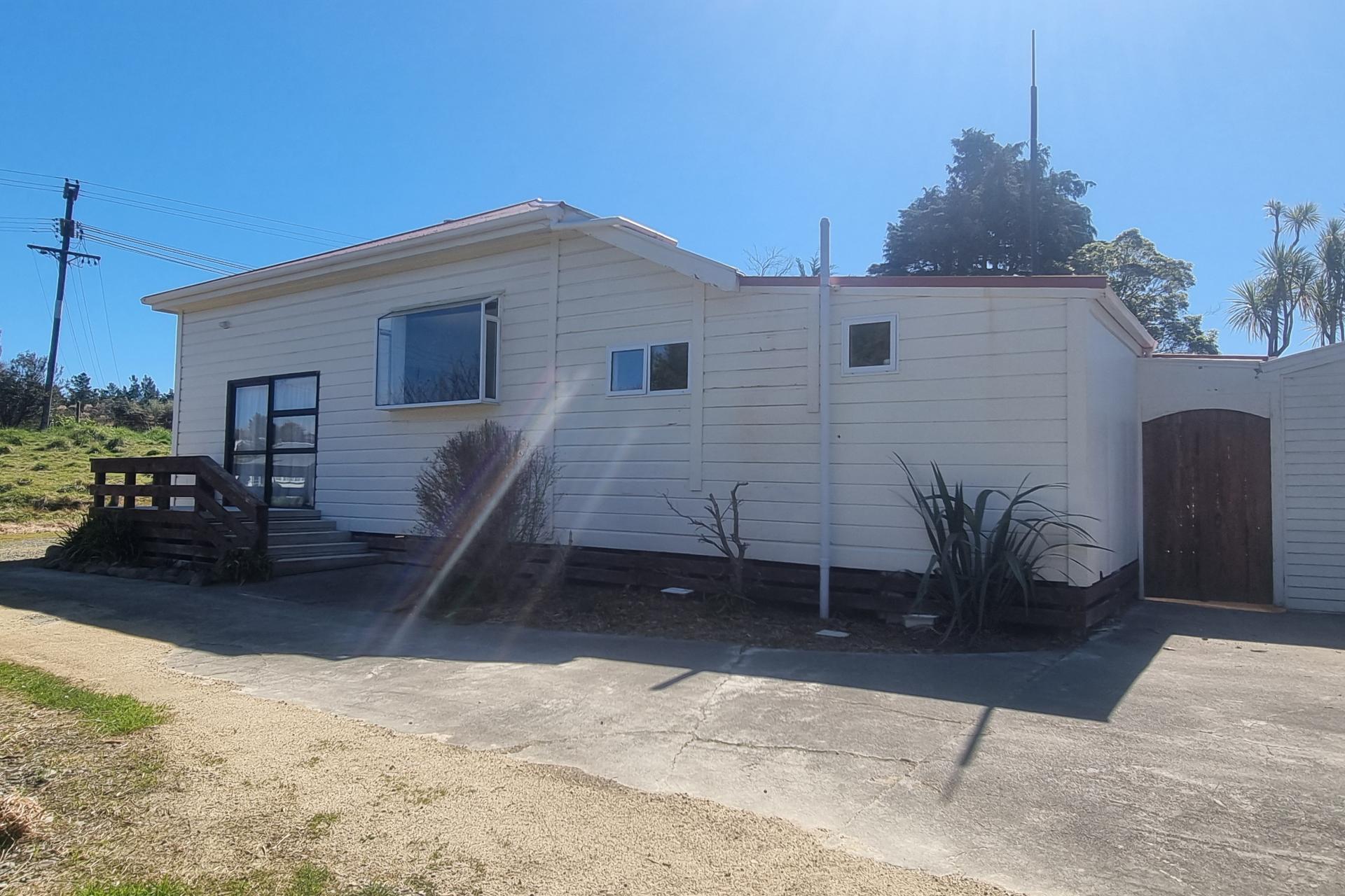 10747 Route 52, Pongaroa