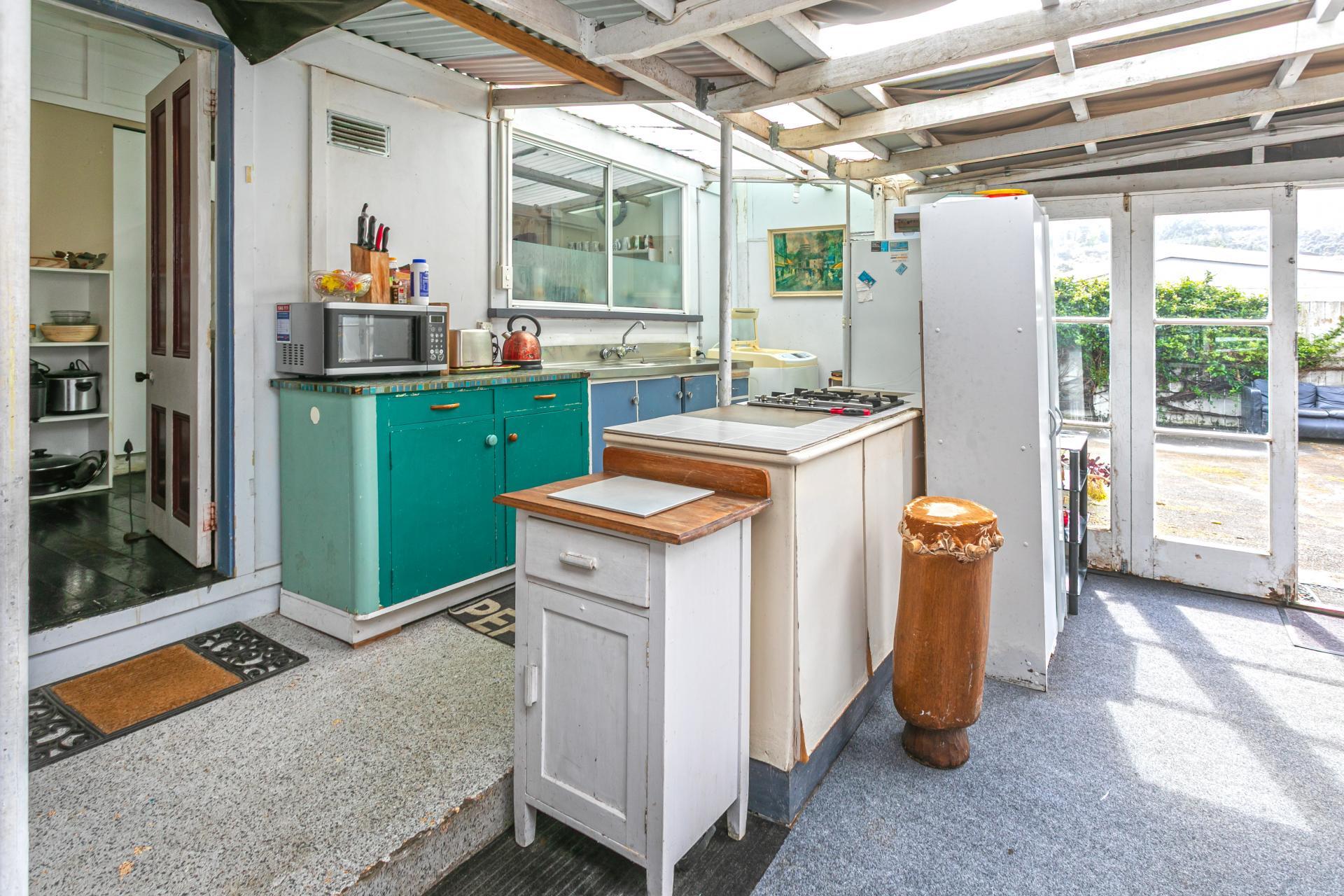 114 Fenton Street, Thames