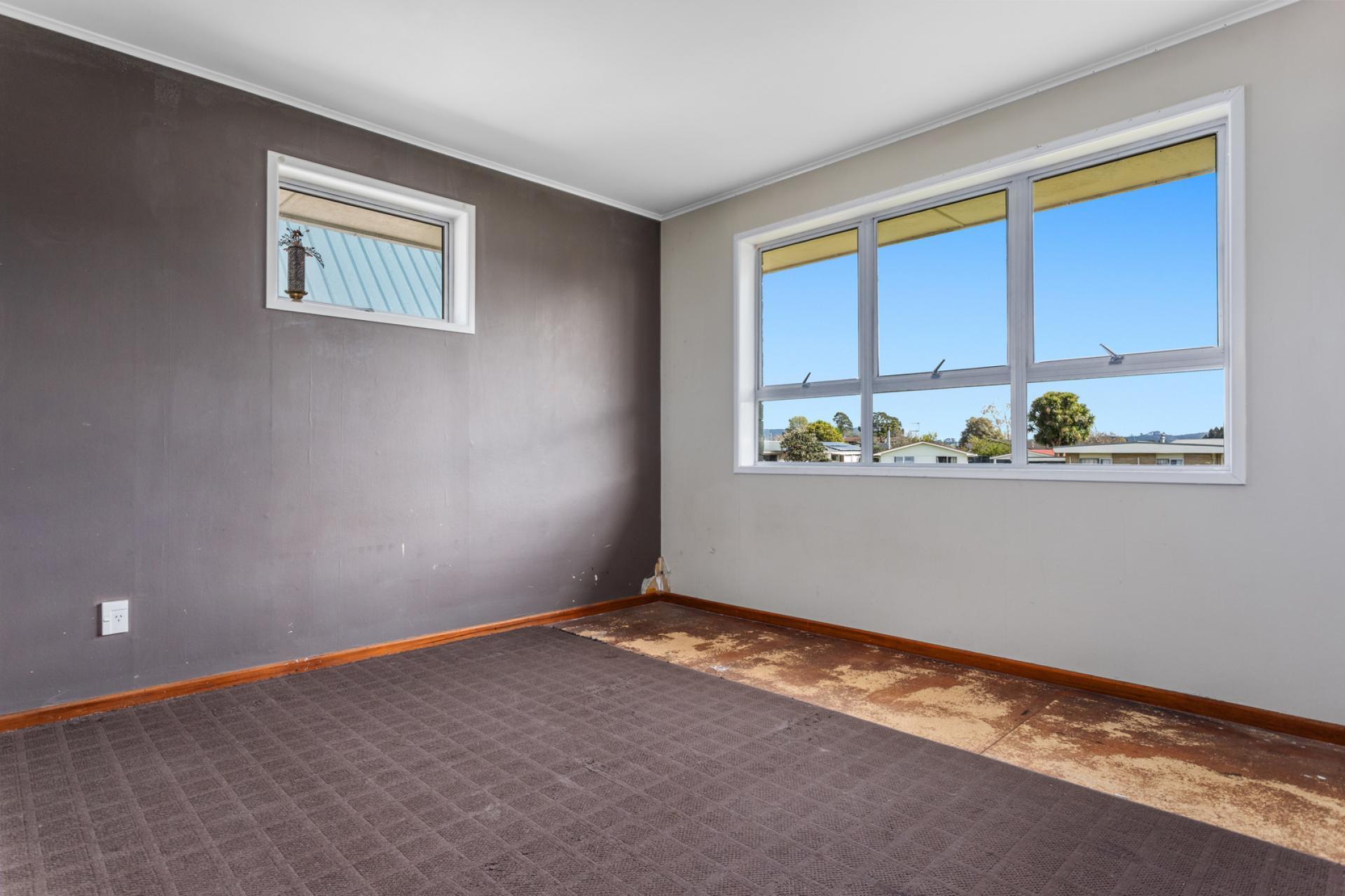 12 Howell Road, Taneatua