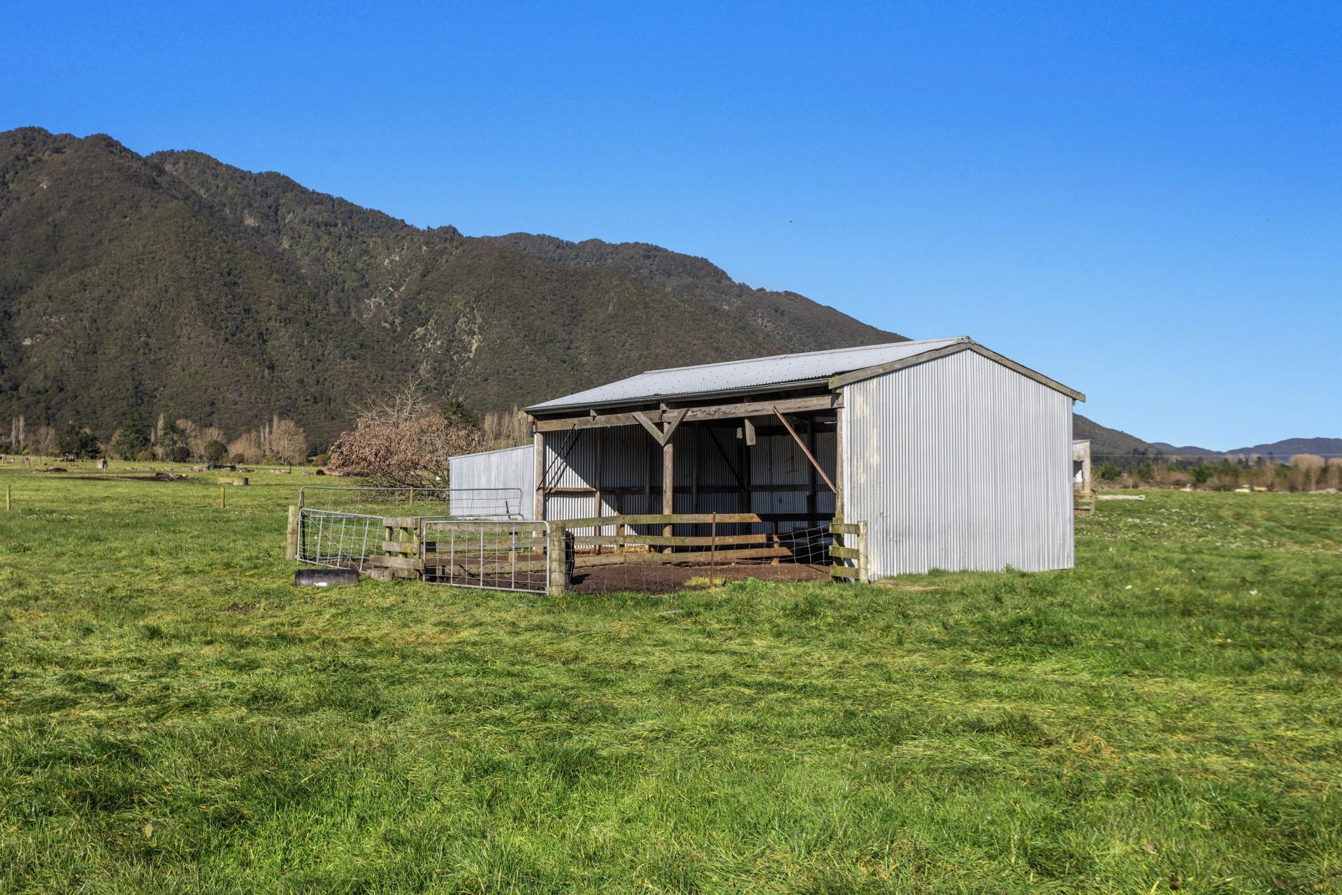 436 Haumea Road and 1035 Troutbeck Road, Galatea