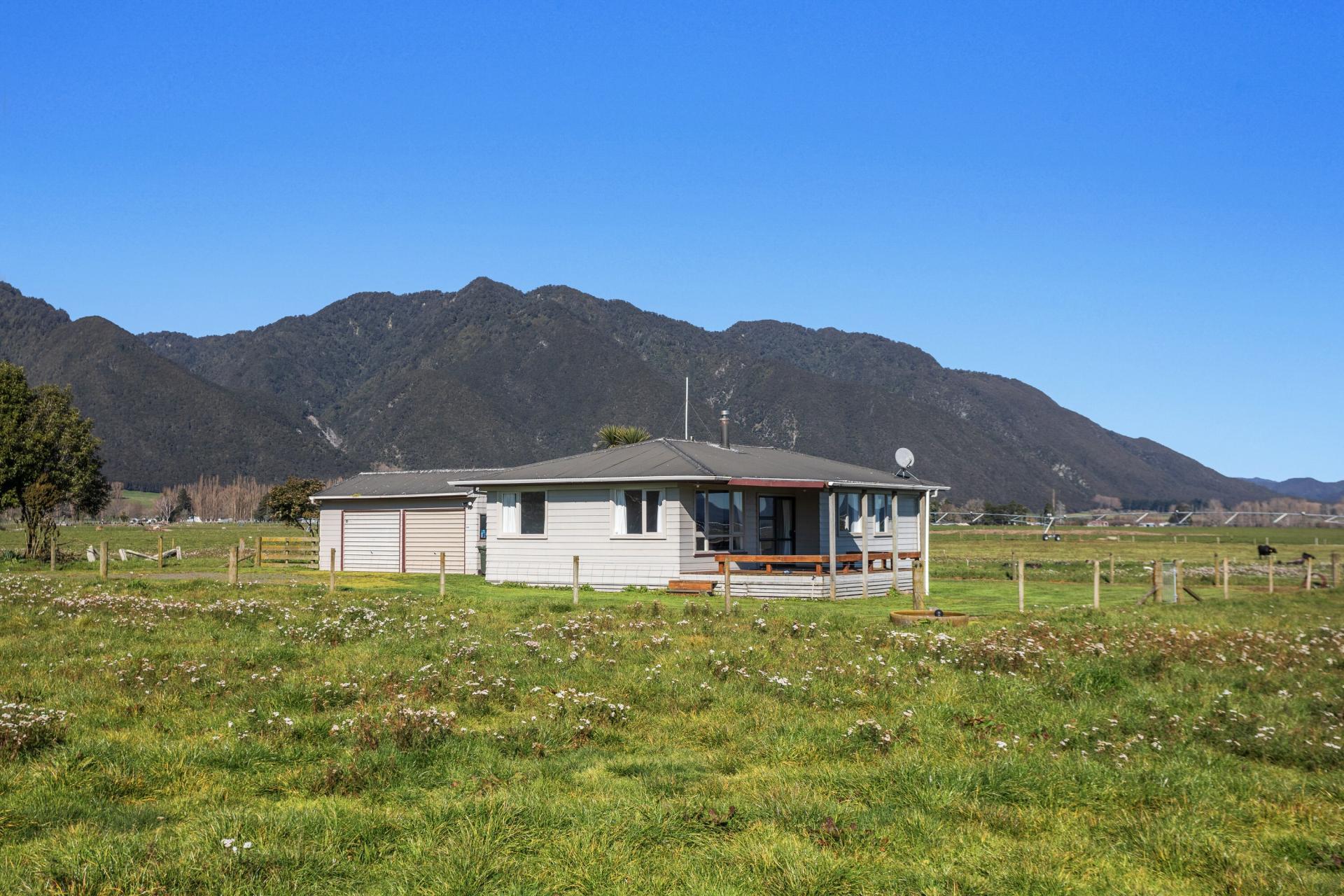 436 Haumea Road and 1035 Troutbeck Road, Galatea