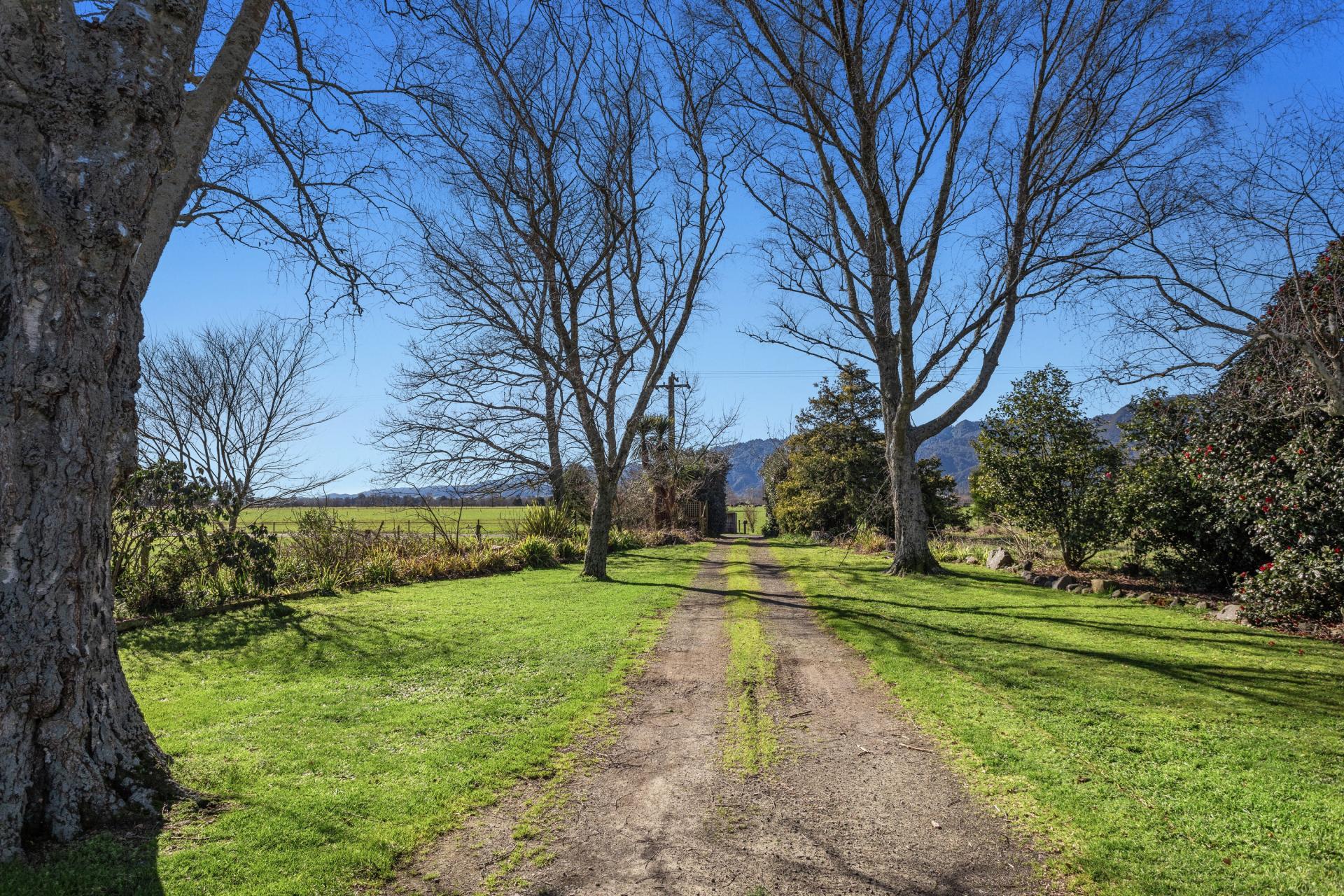 436 Haumea Road and 1035 Troutbeck Road, Galatea