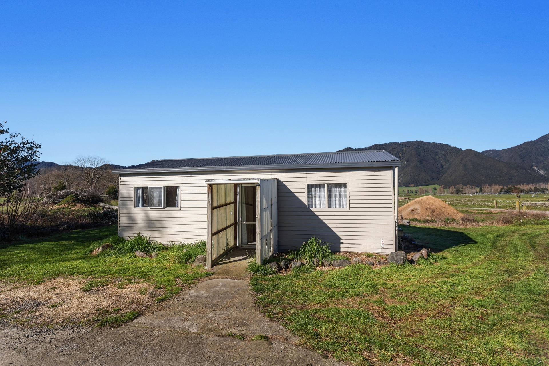 436 Haumea Road and 1035 Troutbeck Road, Galatea