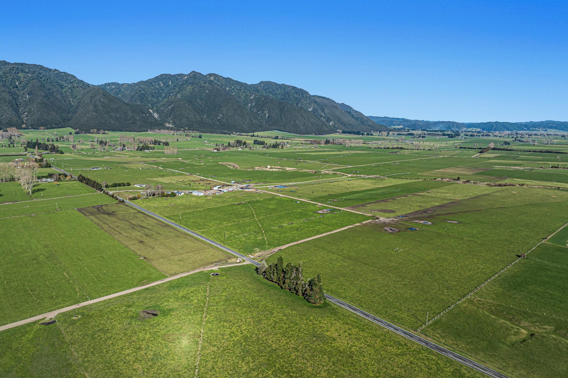 436 Haumea Road and 1035 Troutbeck Road, Galatea