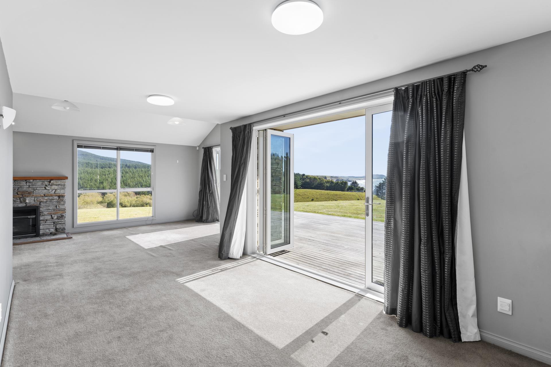 4894 Hampden-Palmerston Road, Shag Point