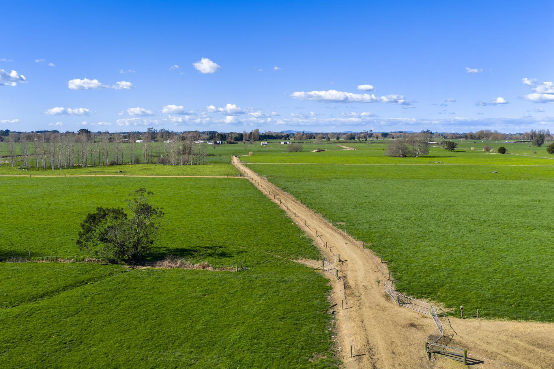 911 Kakaramea Road, Ngahinapouri