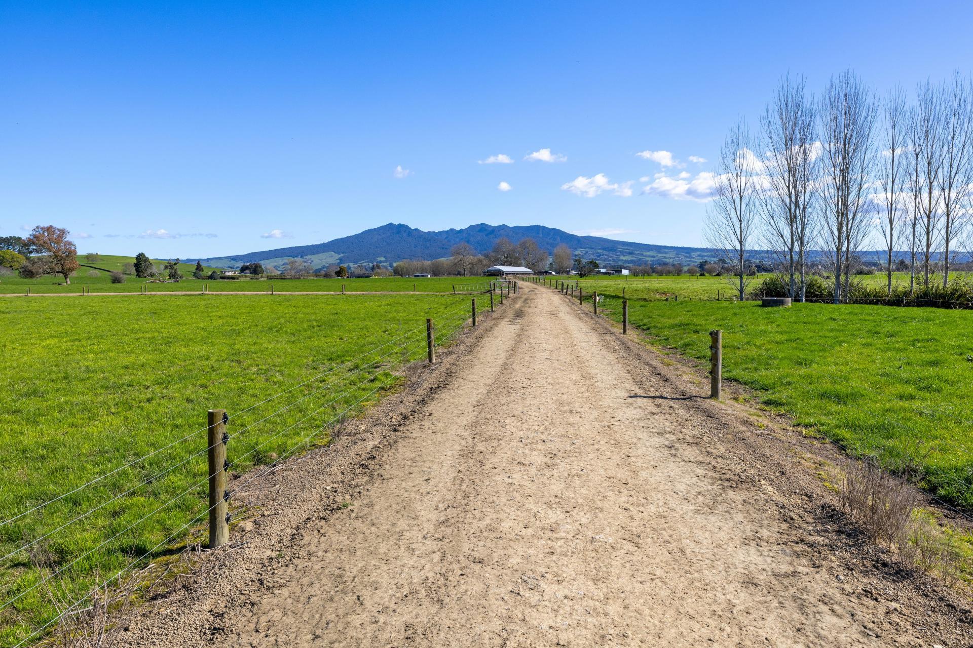 911 Kakaramea Road, Ngahinapouri