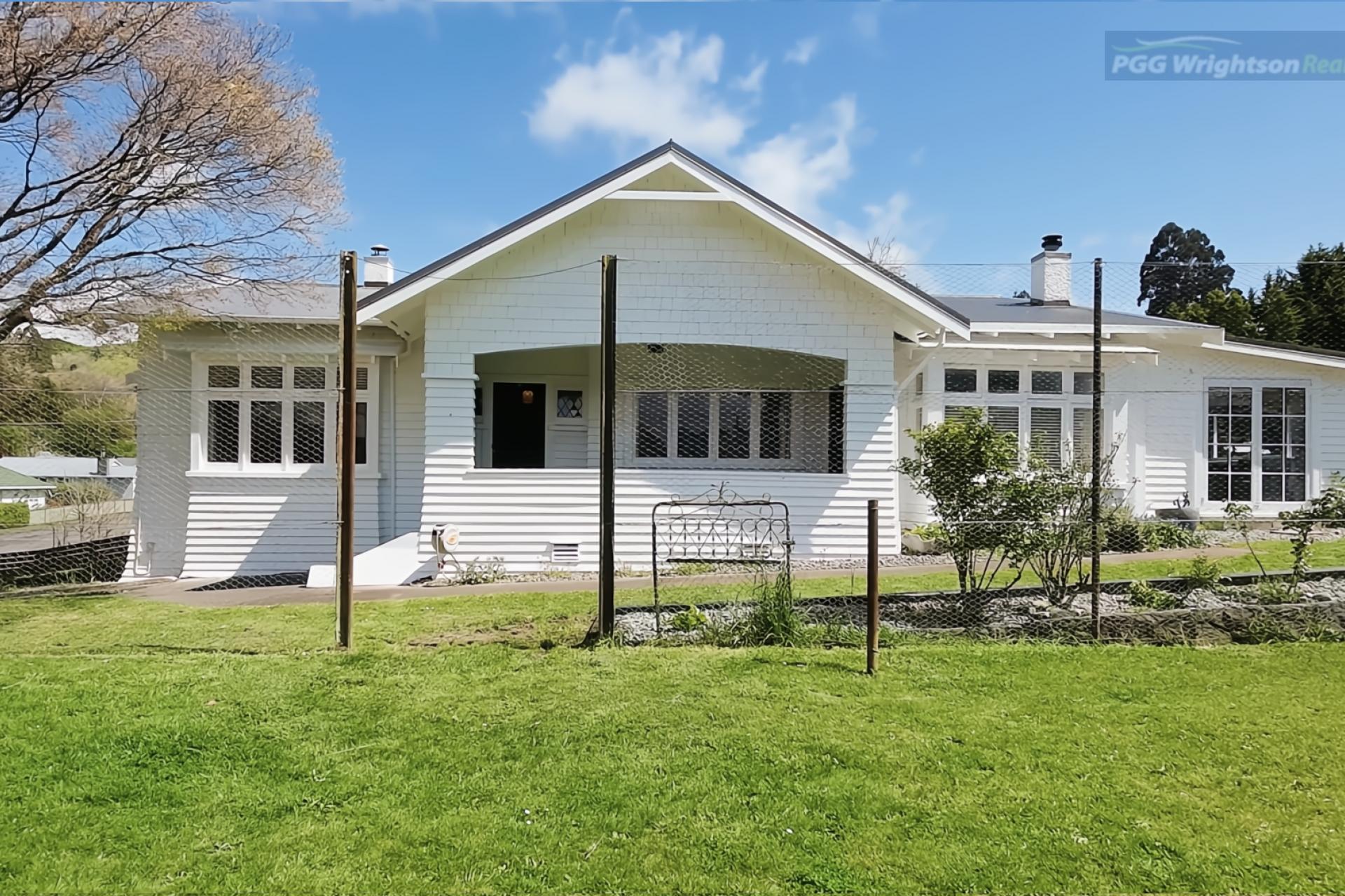 51- 53 Goldfinch Street, Taihape