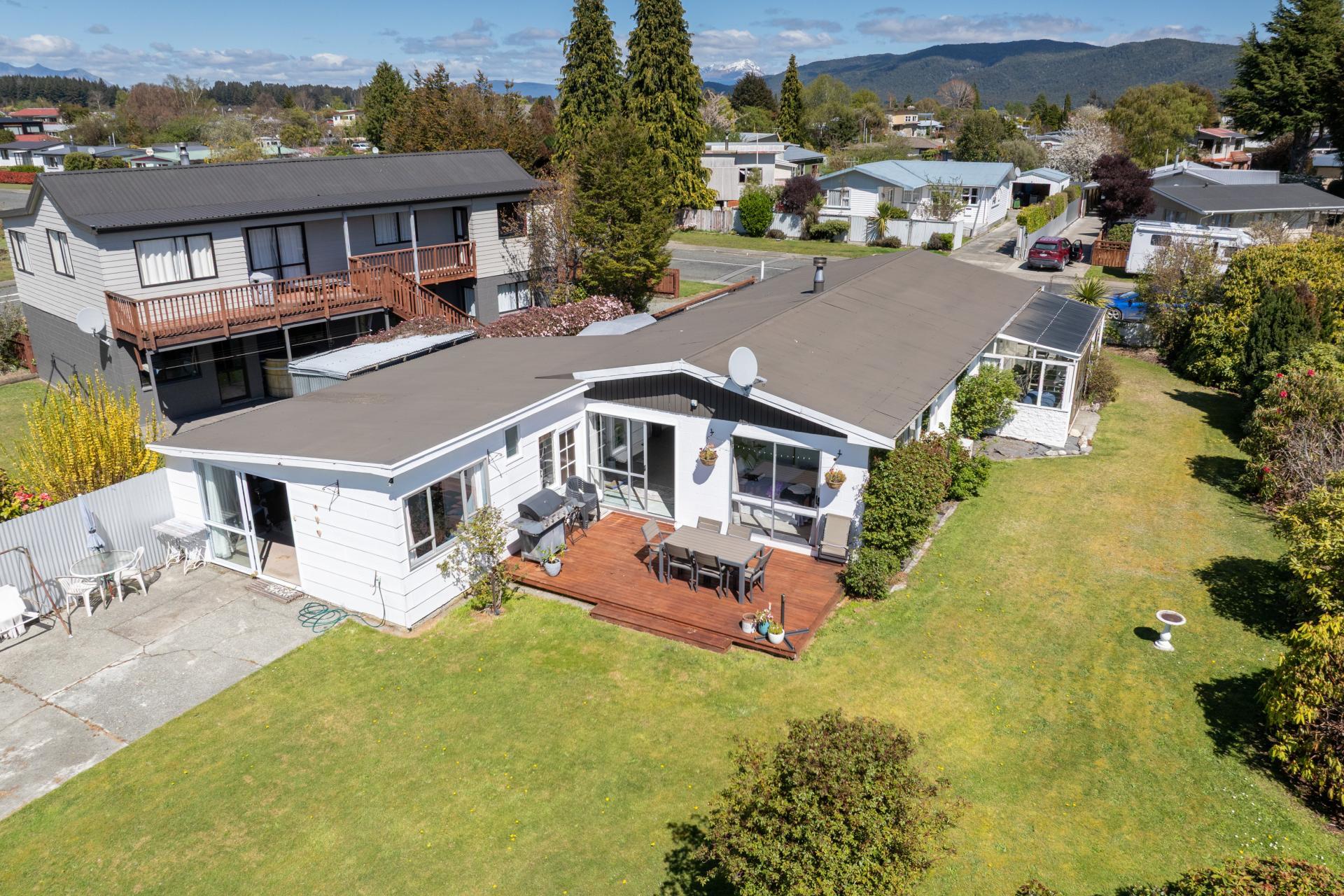 43 Mackinnon Loop, Te Anau