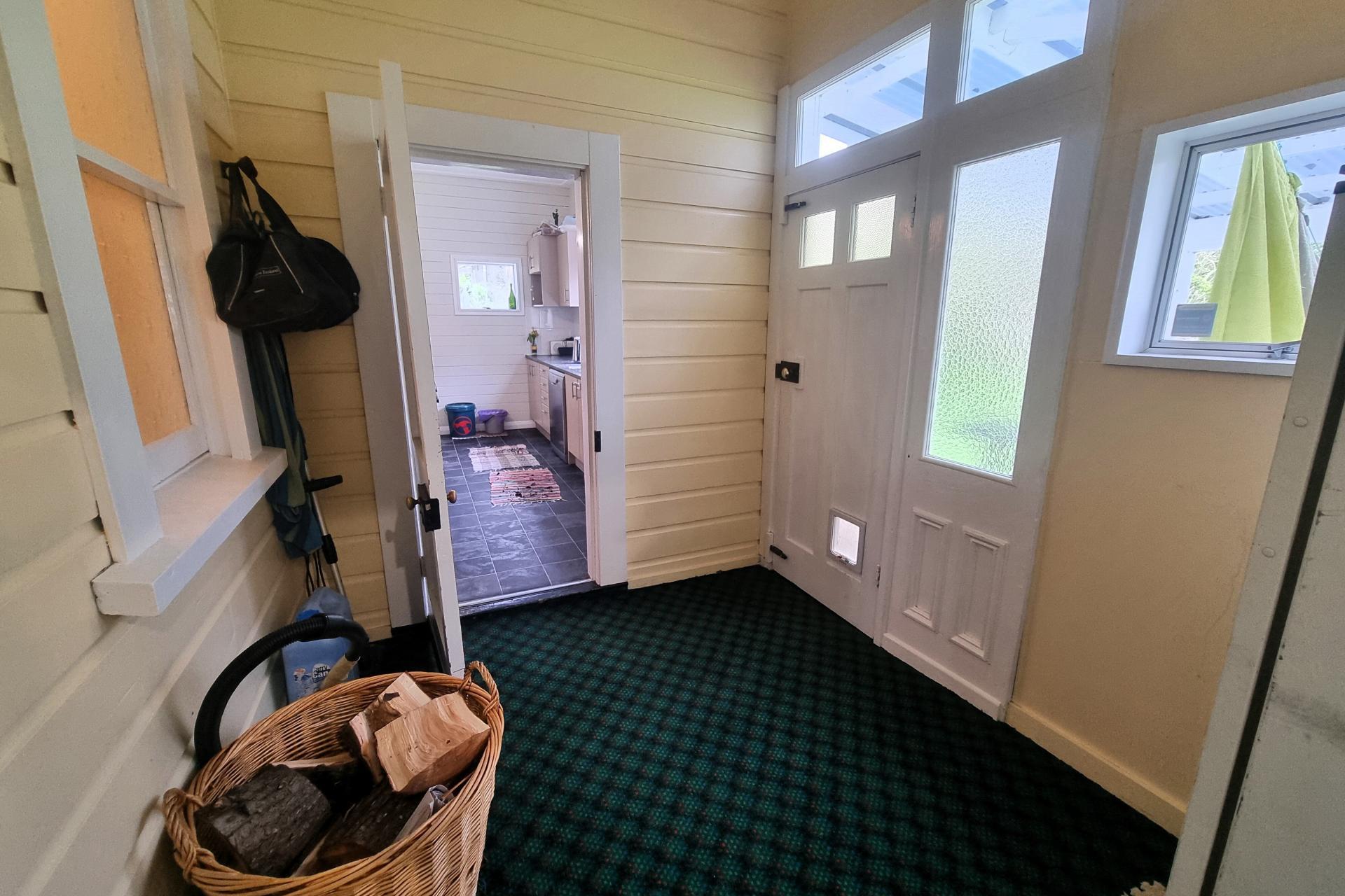 20 Makomako Street, Pongaroa