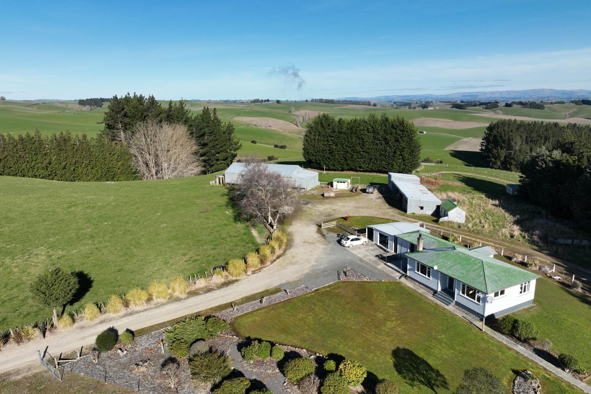 1628 Tuapeka West Road and 275 Bush Road, Tuapeka West
