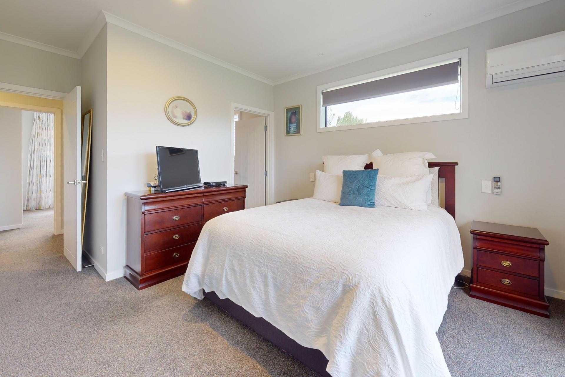 4 Avalon Grove, Netherby