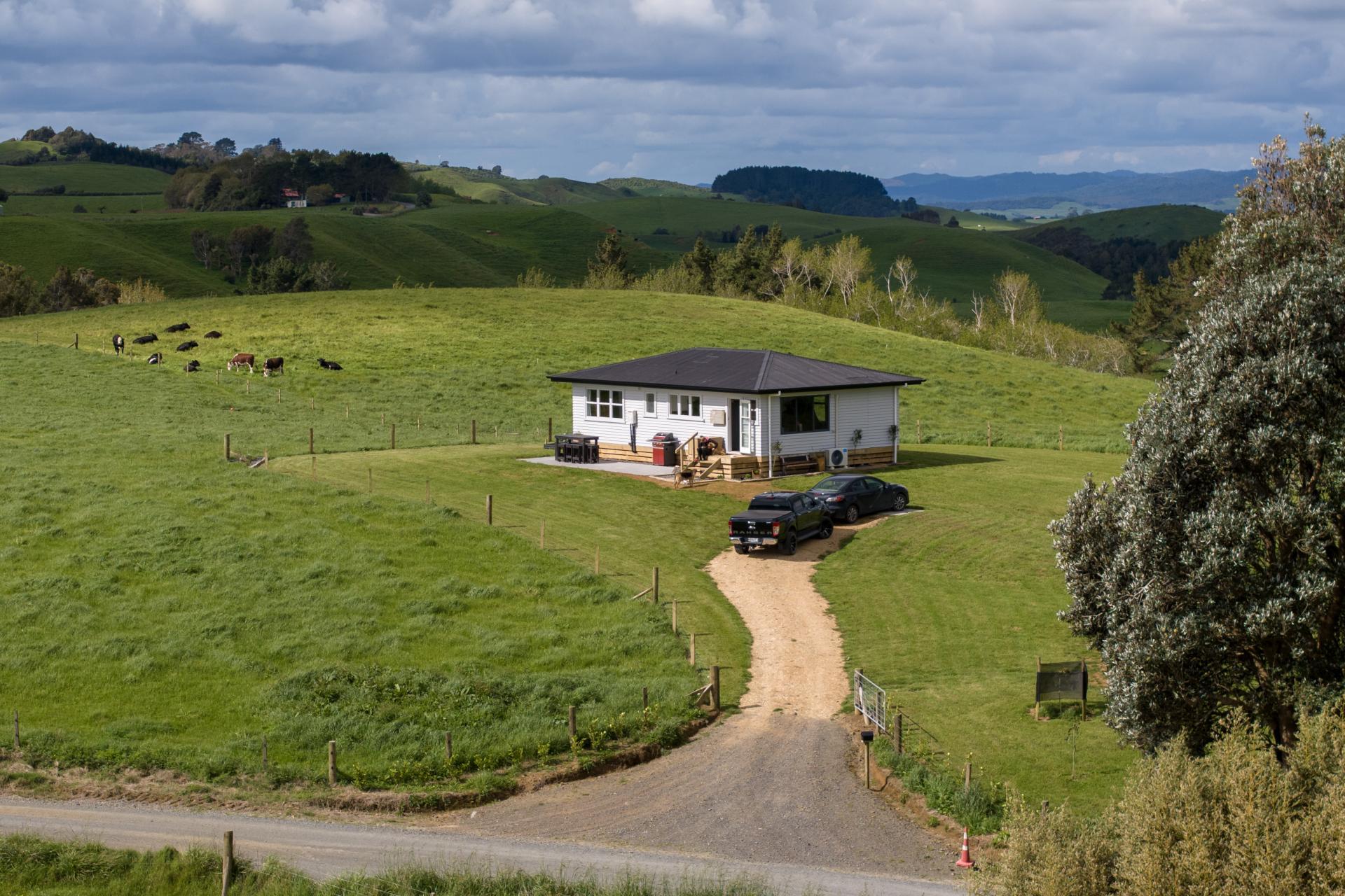 697 Maungatawhiri Road, Raglan