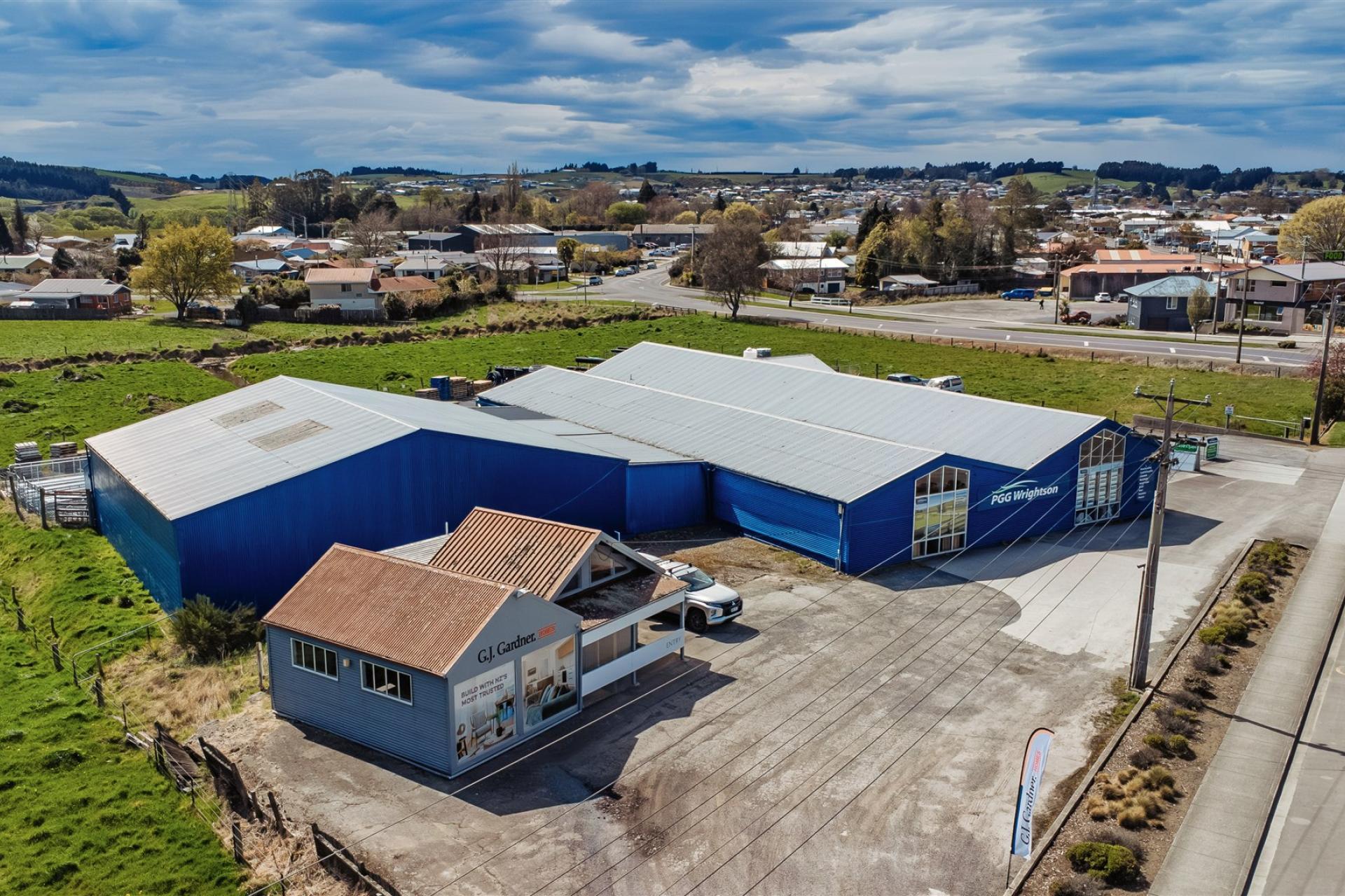 196-200 Clyde Street, Balclutha
