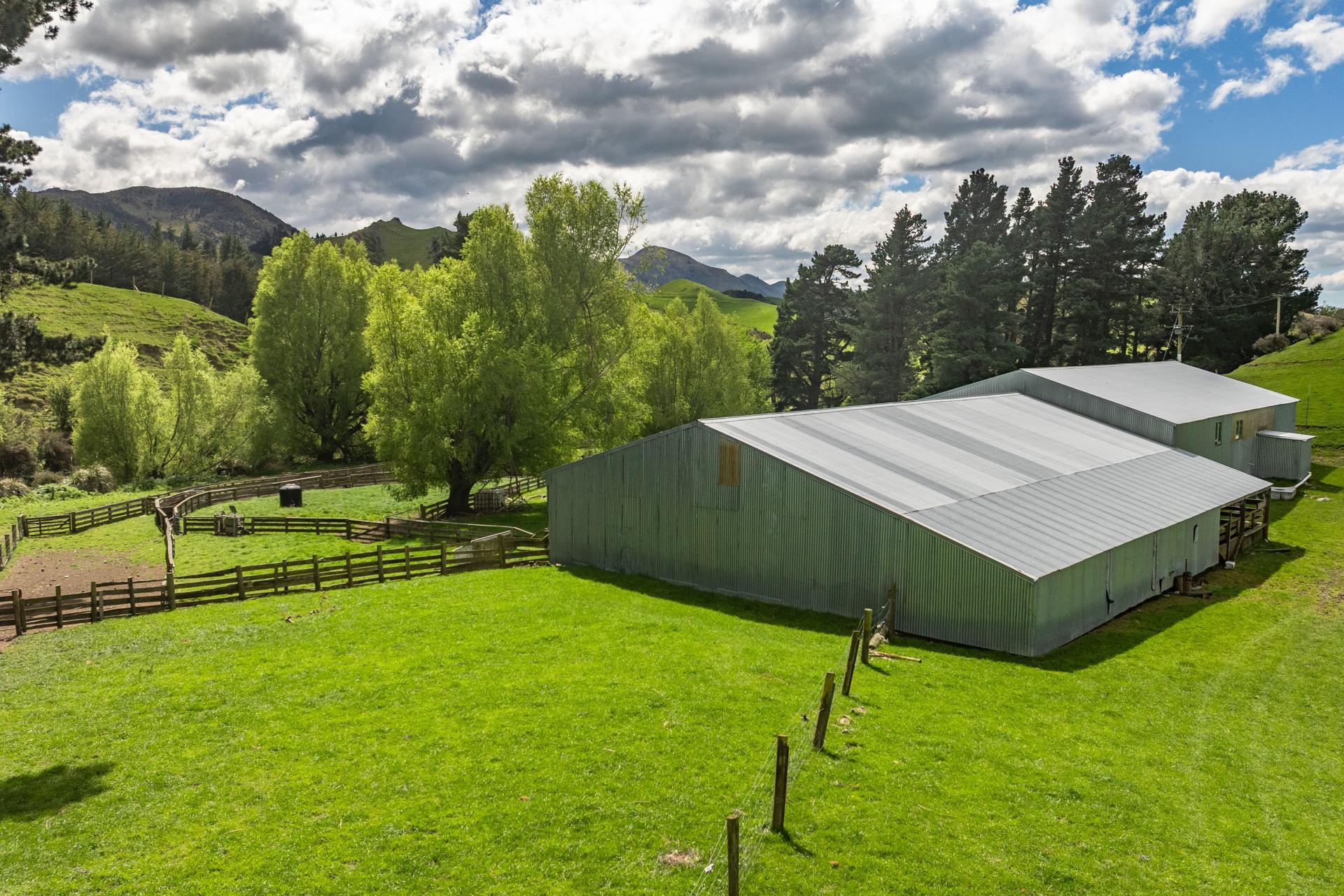1157 The Peaks Road, Hawarden