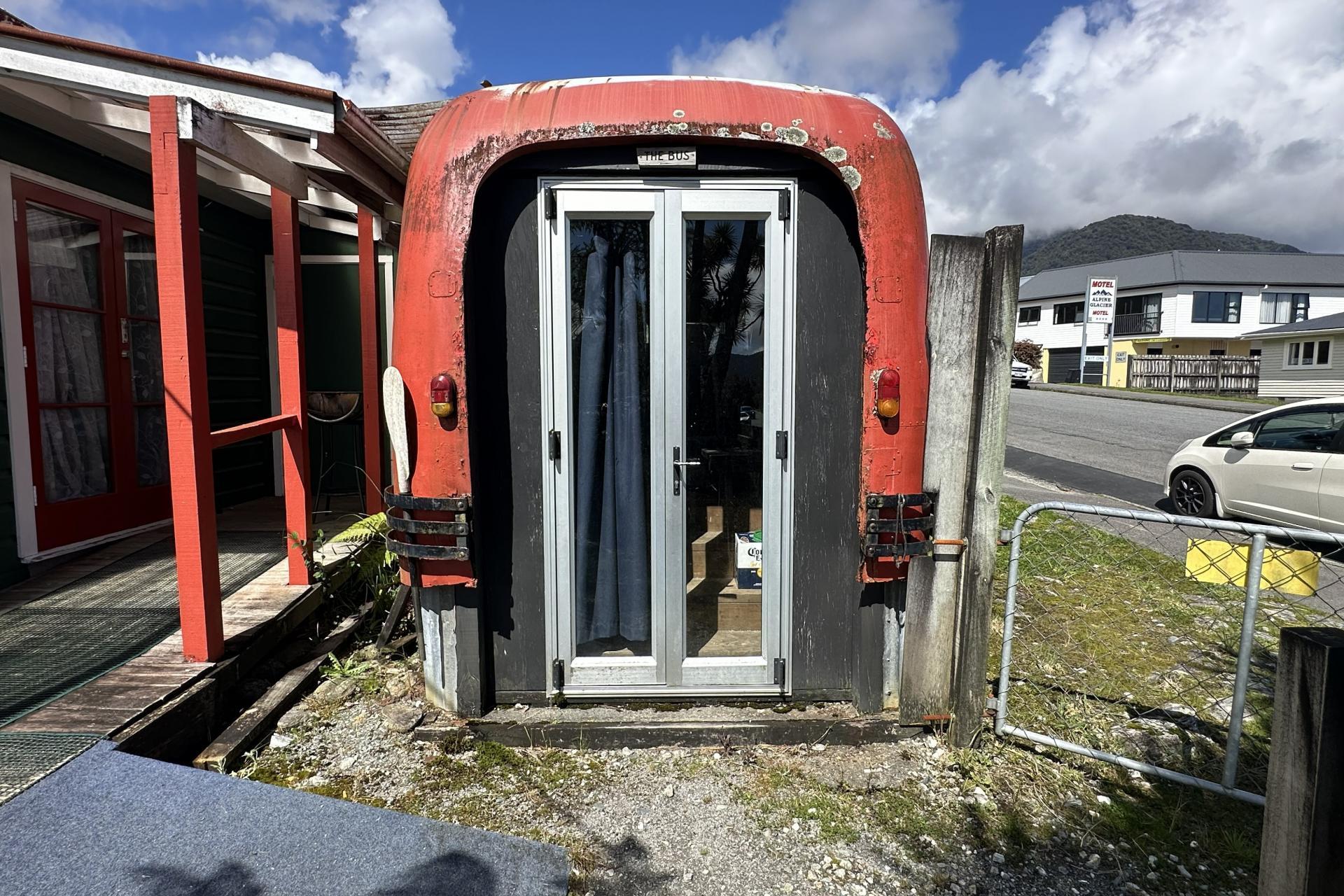 20 Cron Street, Franz Josef